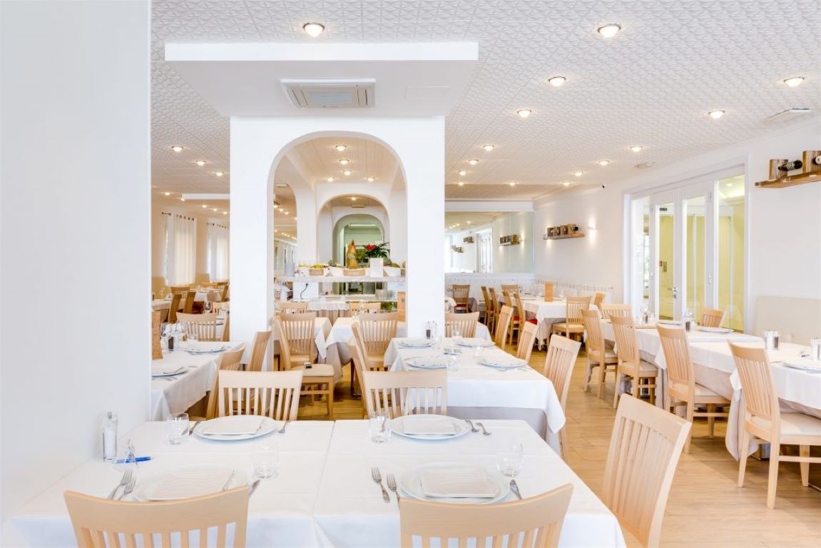 Hotel Bellariva-Restoran.jpg
