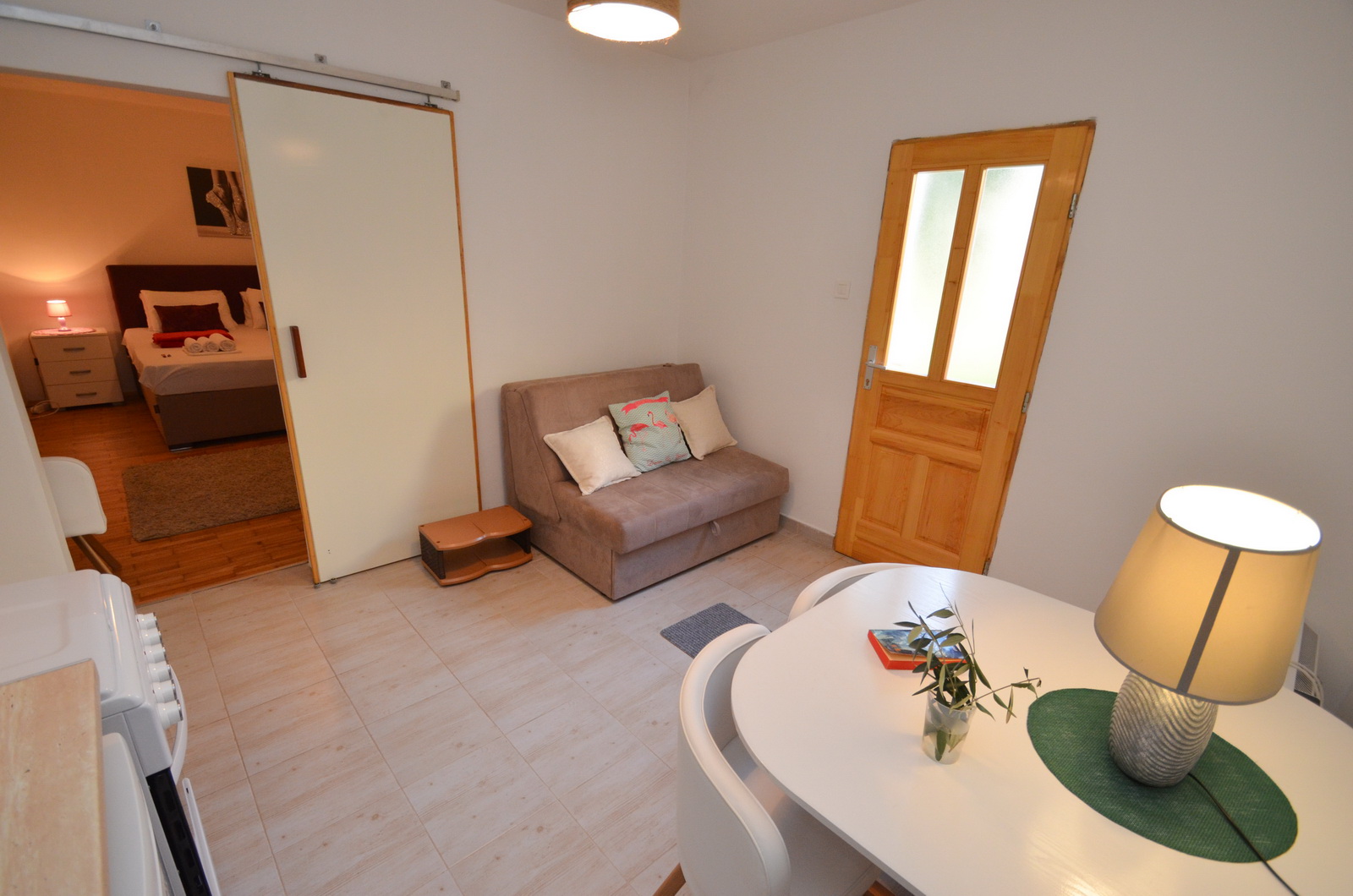 Apartments Tea Kotor izgled jednosobnog apartmana.jpg