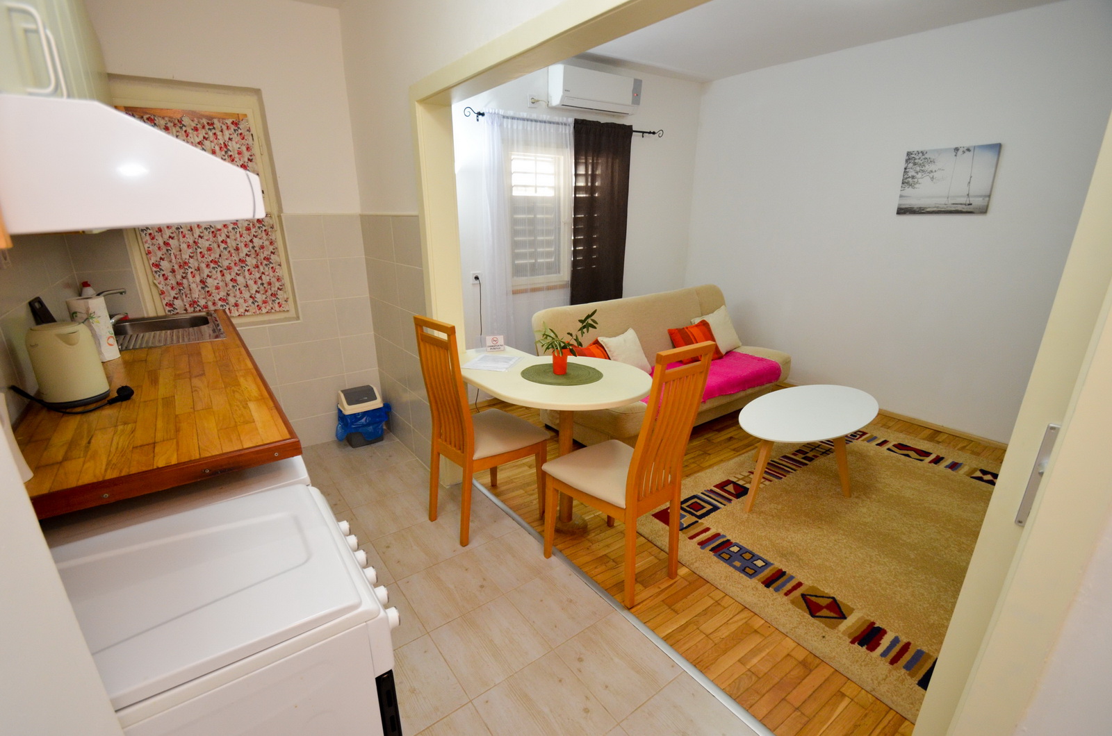 Apartments Tea Kotor jednosoban apartman.jpg