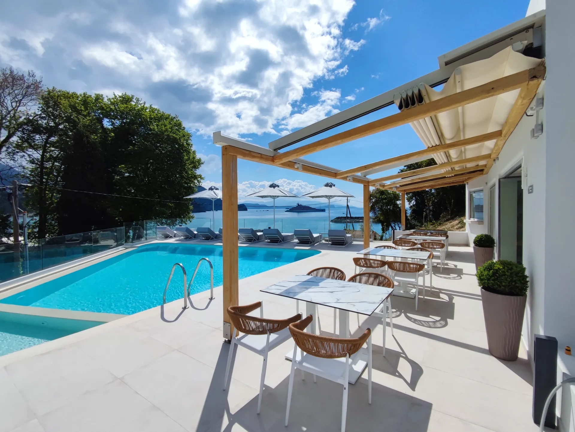 Alboro Seaside Suites-Pogled na more.jpg