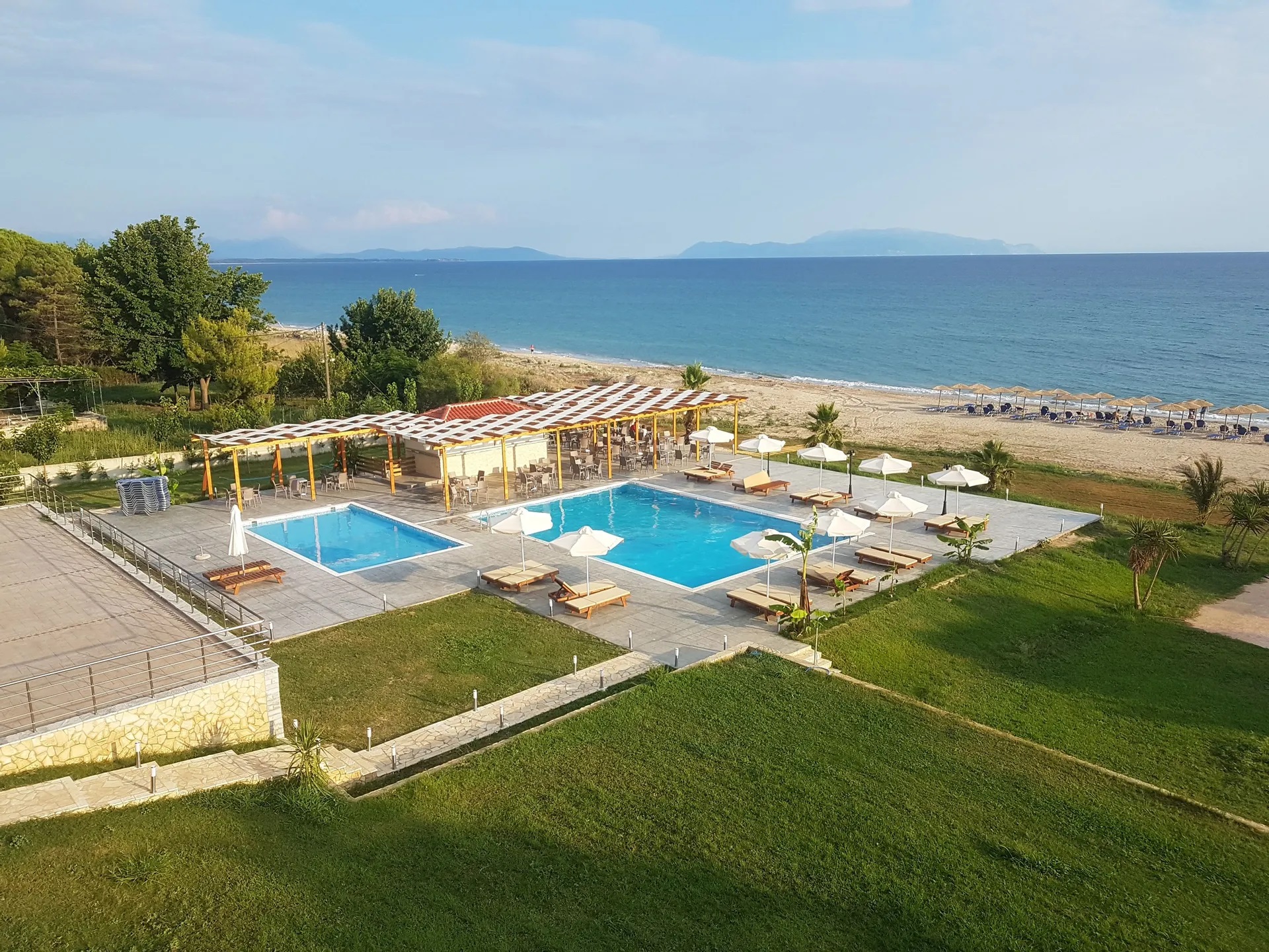 Ocean Hotel Resort-Bazeni.jpg