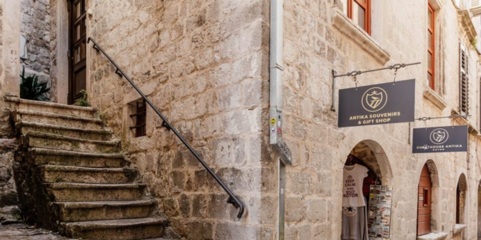 Antika Guesthouse.jpg