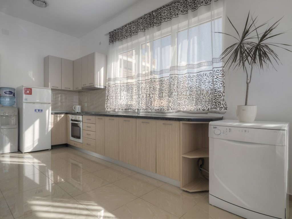 Berg apartments kuhinja.jpg