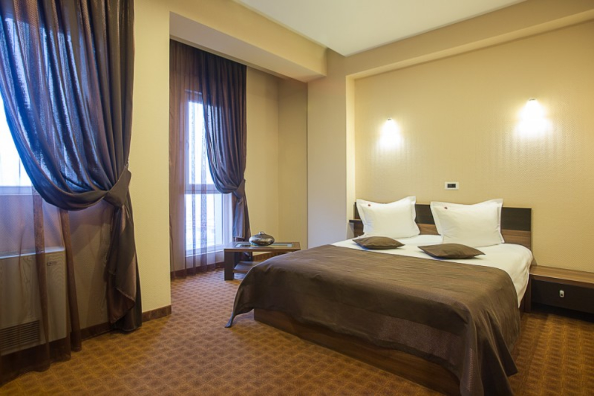 Inter Business Bucharest Hotel soba.jpg