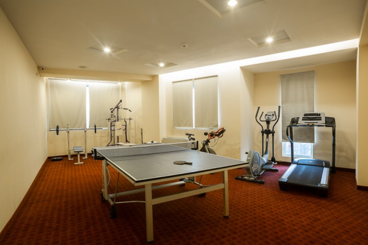 Inter Business Bucharest Hotel teretana.jpg
