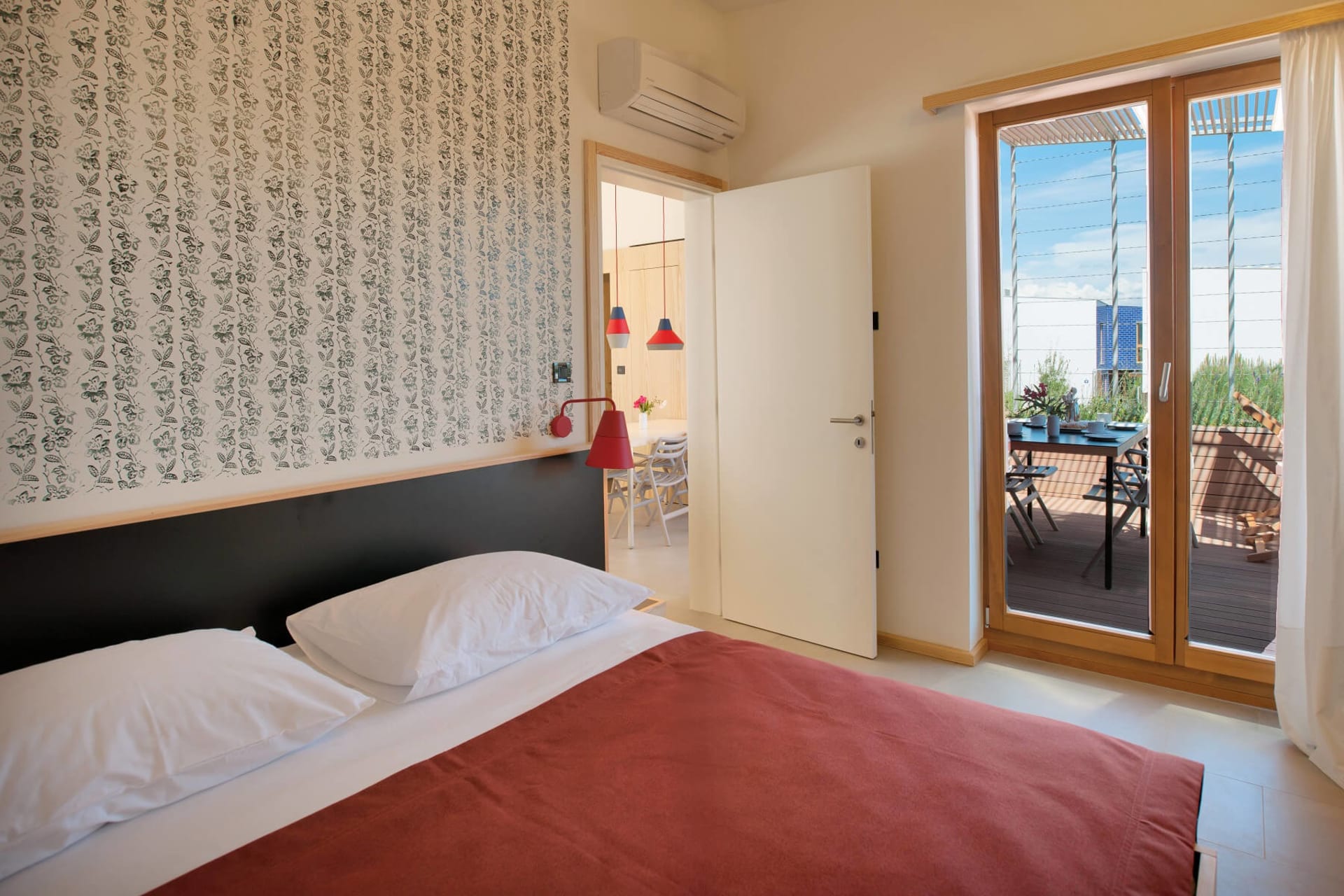 Hotel Resort Amarin soba.jpg