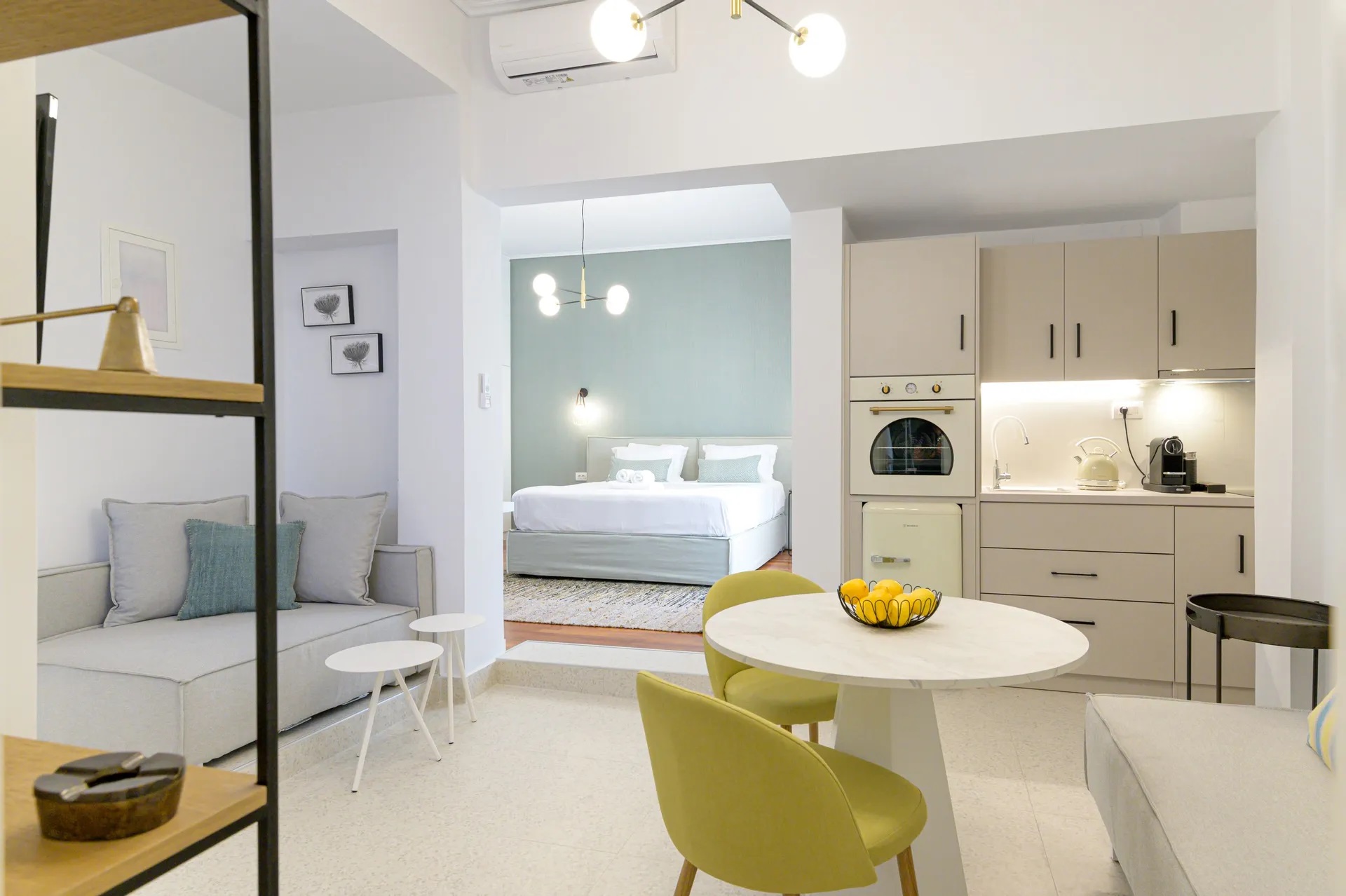 The Well View-Standardan suite.jpg