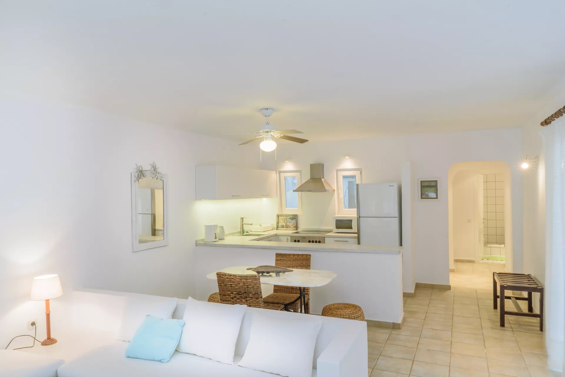 Skiathos Holidays-Dvosoban suite.jpg