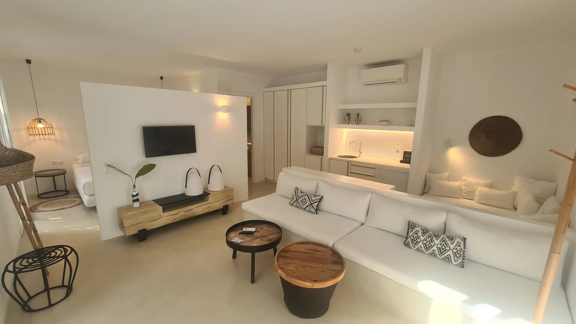 Skiathos Holidays-Superior suite.jpg