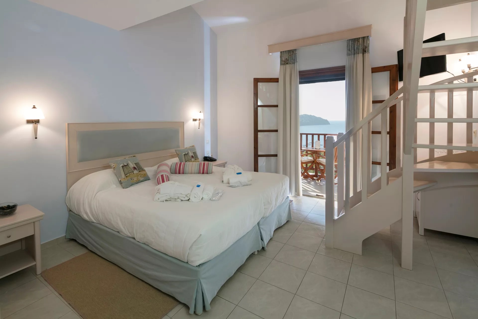 Magic Hotel Skiathos-Junior suite family room.jpg