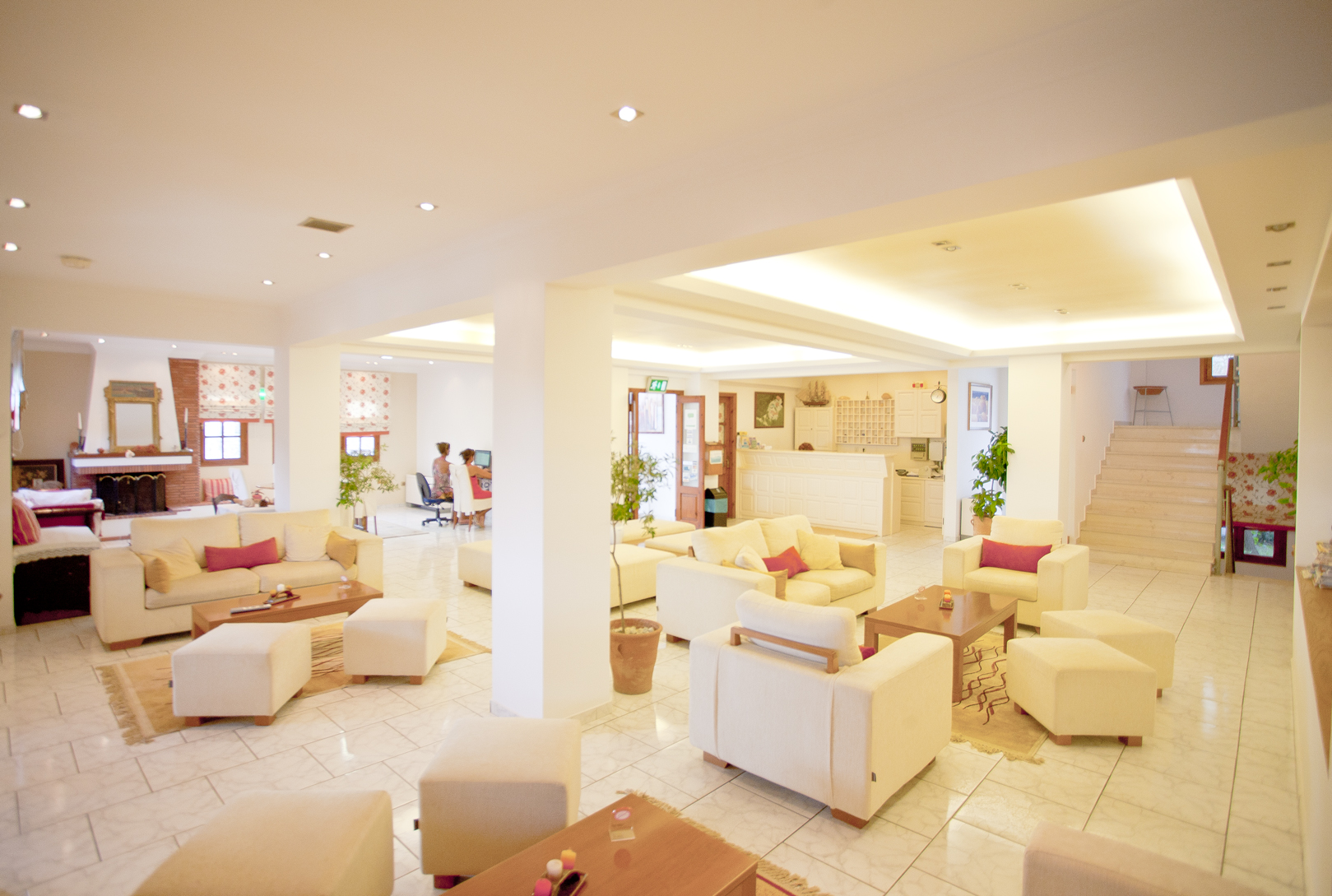 Magic Hotel Skiathos-Lobby.jpg