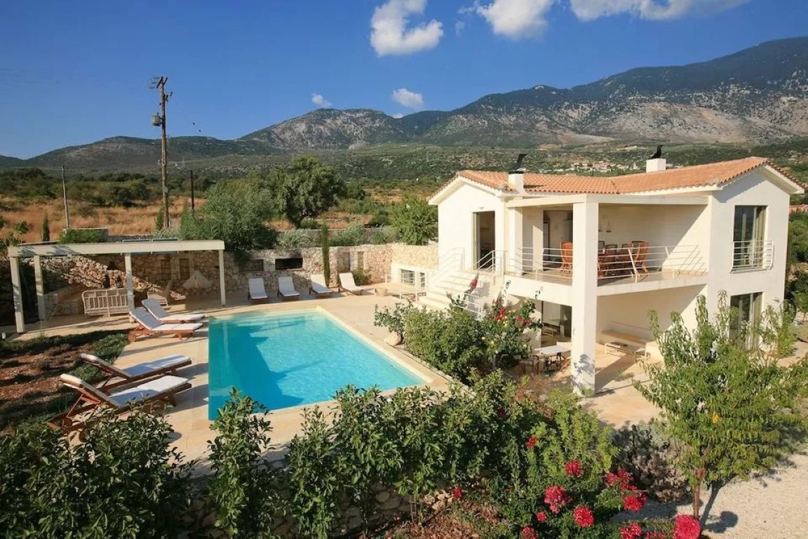Ideales Resort-Four Bedroom Grand Villa.jpg