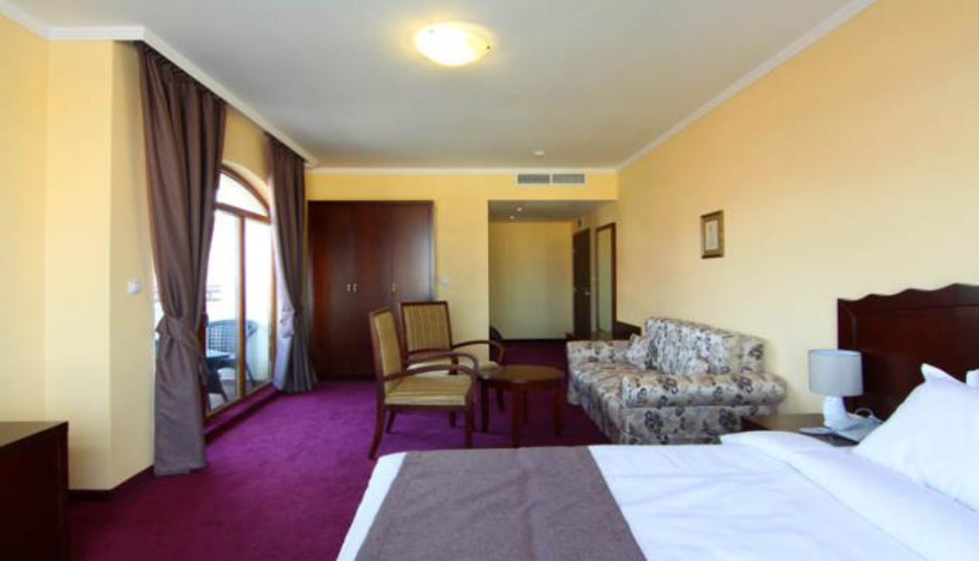 Vineyards hotel & spa junior apartman izgled.jpg