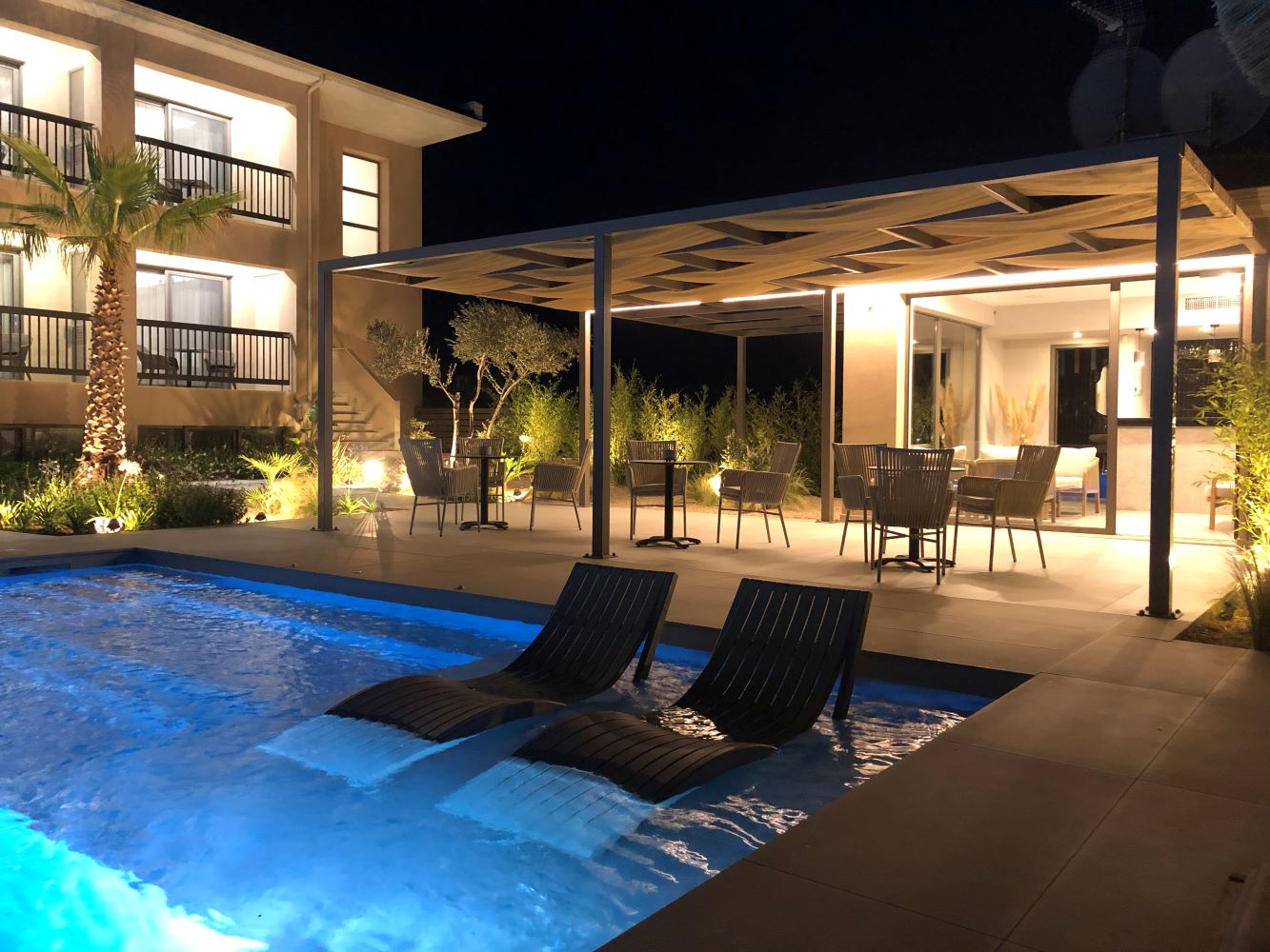 Anassa Resort Halkidiki-Oblast oko bazena.jpg