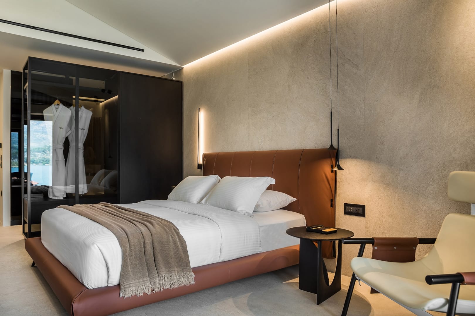 Canale Hotel & Suites-krevet.jpg