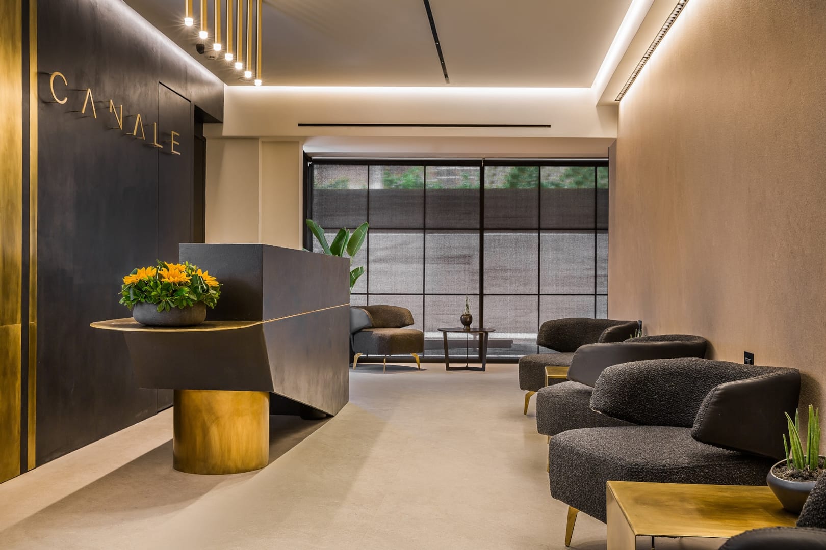 Canale Hotel & Suites-recepcija.jpg