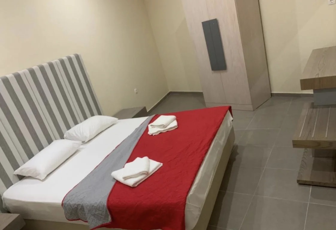 Sunset Inn-Junior apartment.jpg