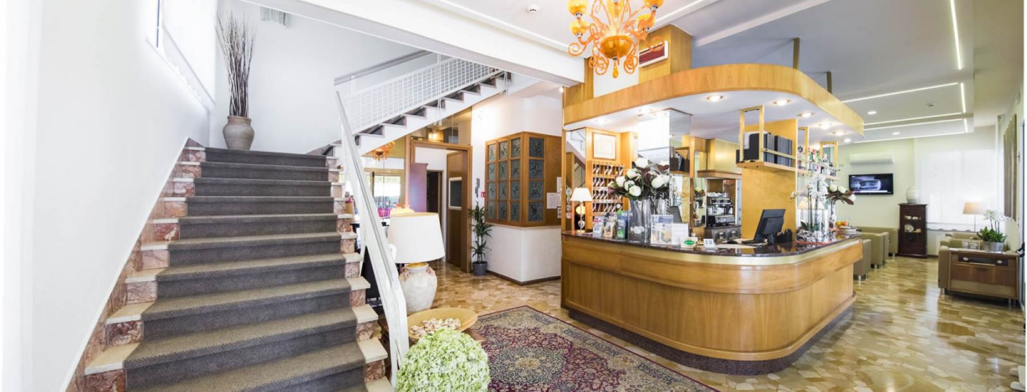Hotel Touring-Enterijer hotela.jpg