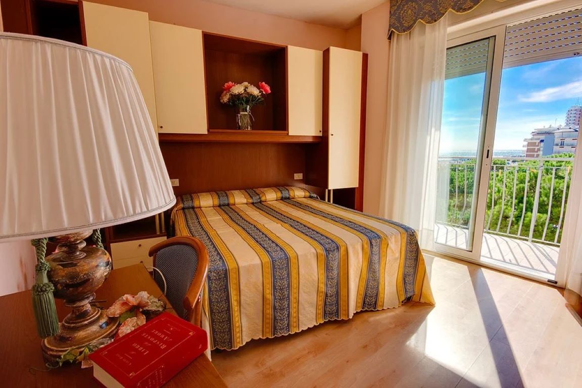 Hotel Jet-Standardna soba.jpg