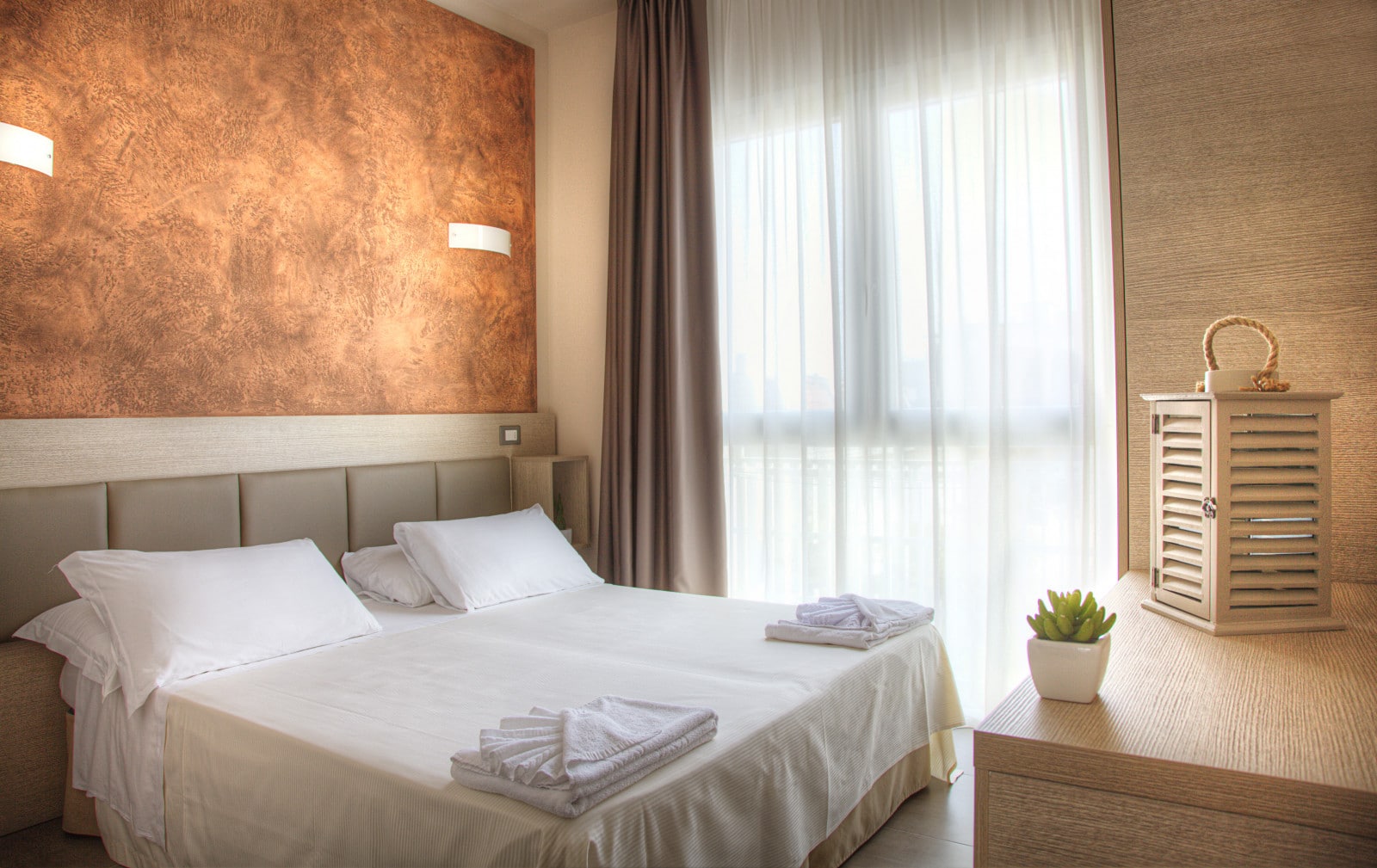 Helvetia Hotel-Premium porodicna soba.jpg