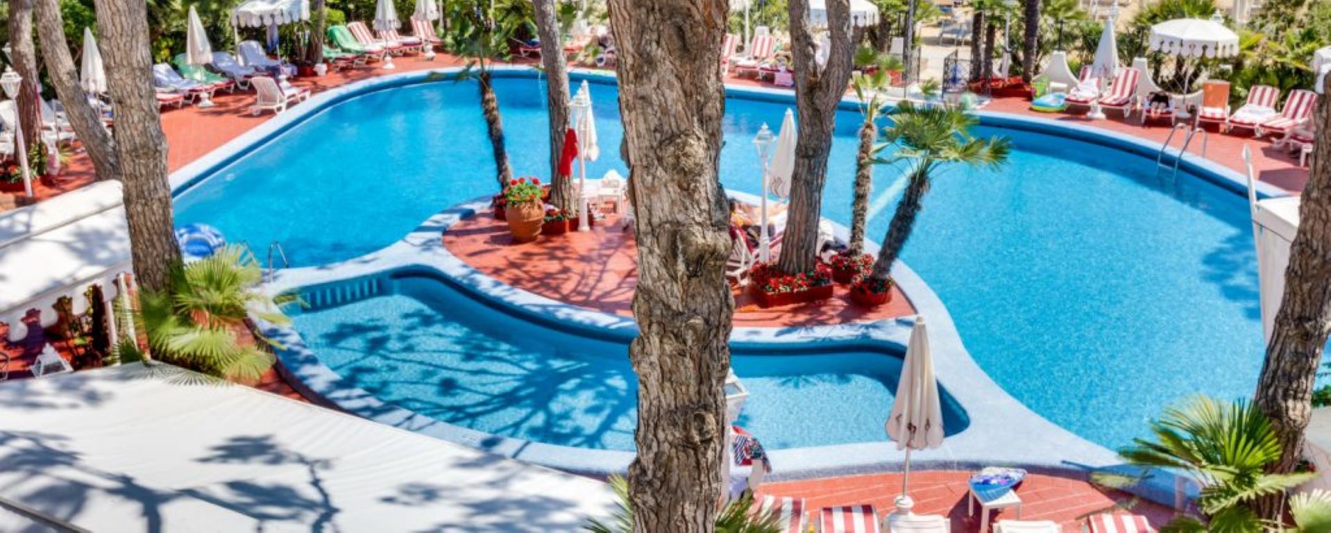 Agora Park Hotel-Bazen.jpg