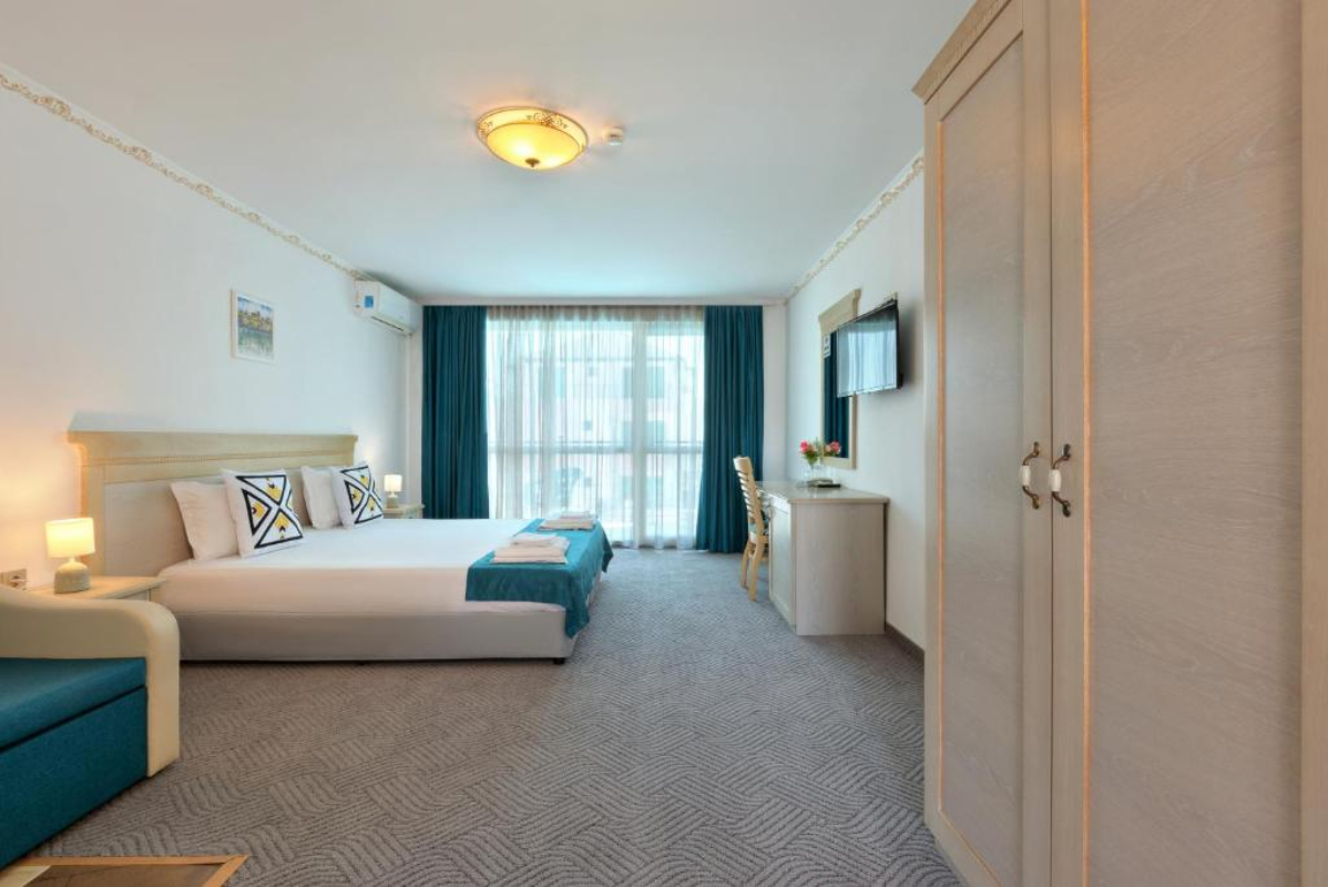 Hotel Royal Calista dvokrevetna soba