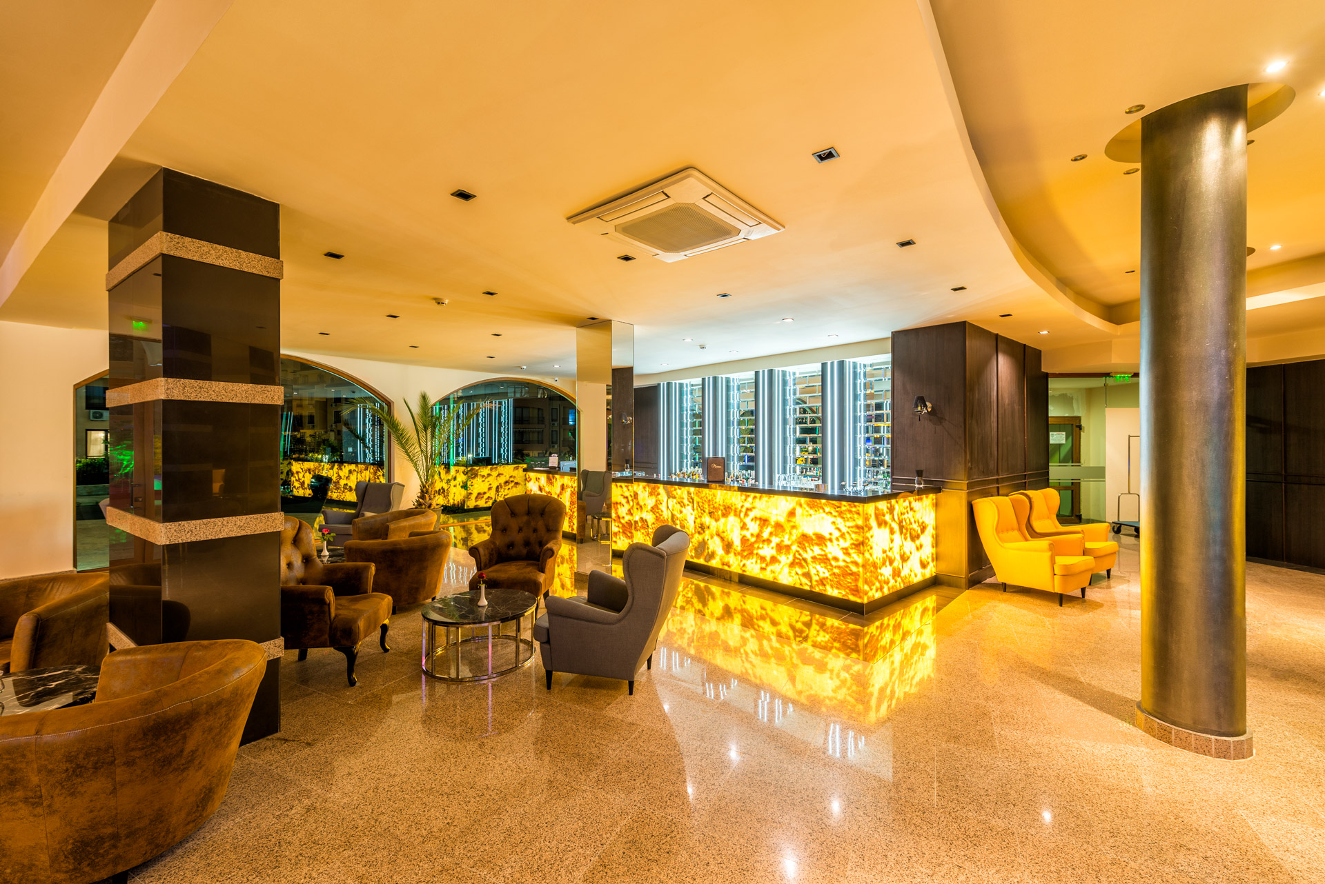 Grand hotel Sveti Vlas lobi bar