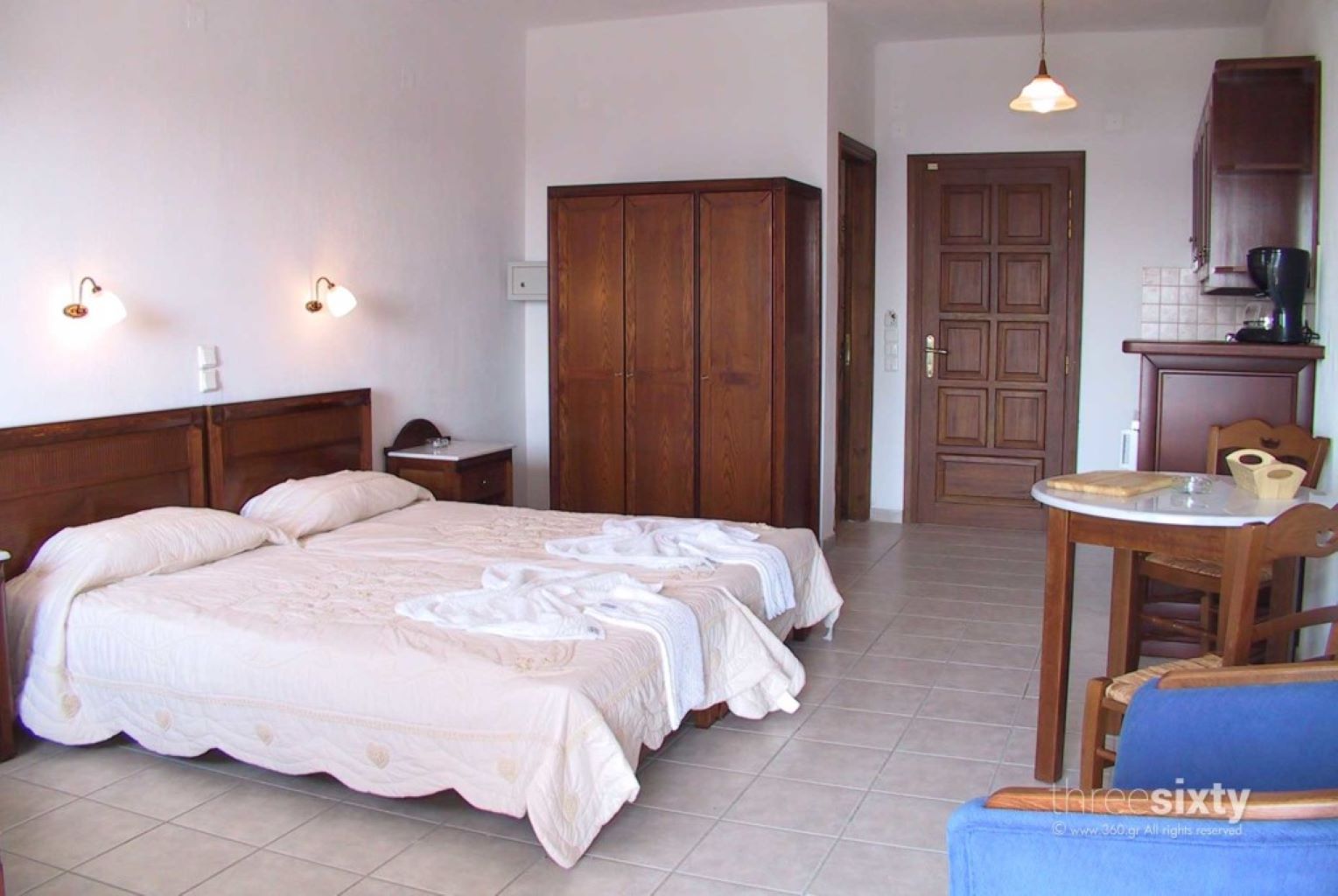 Pandora Studios & Apartments-spavaća soba-.jpg