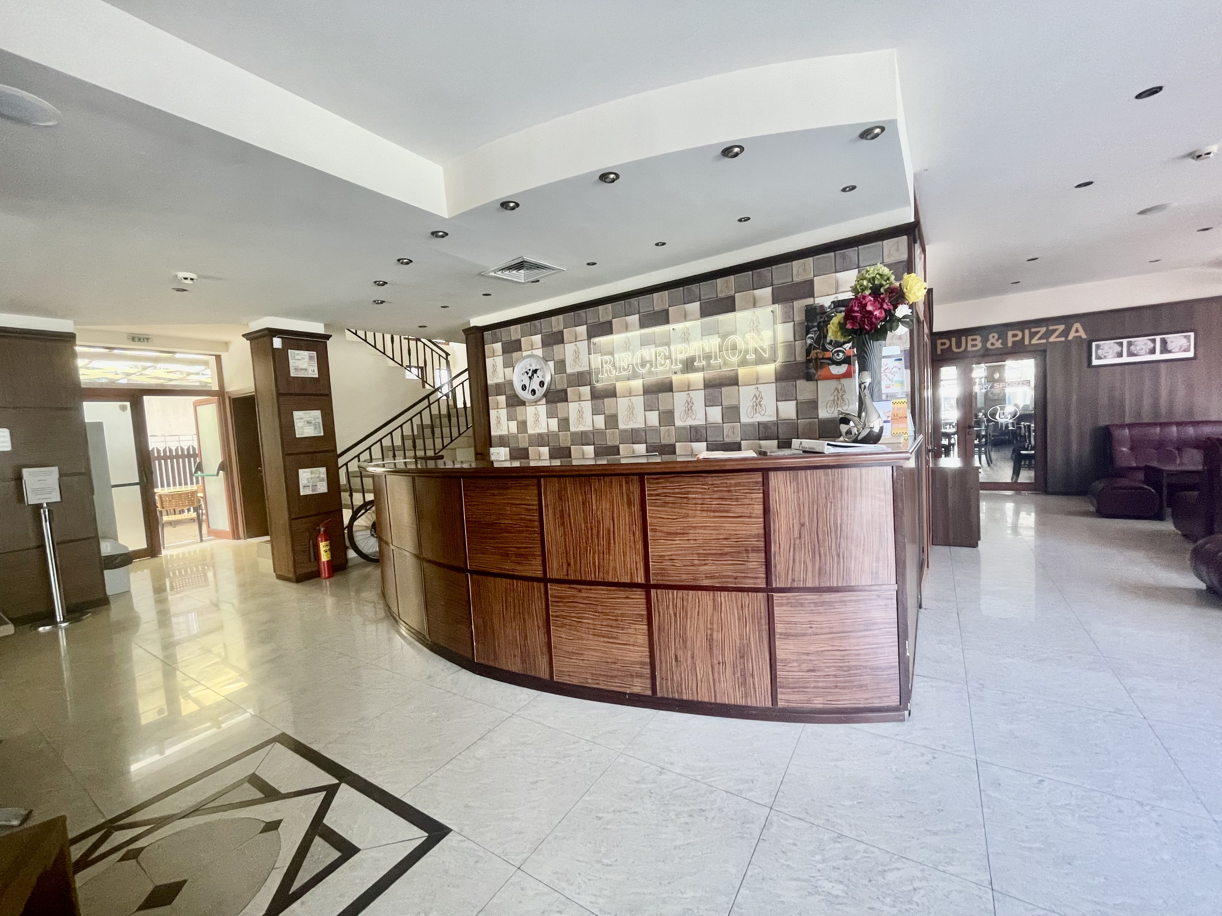 Hotel Lira recepcija