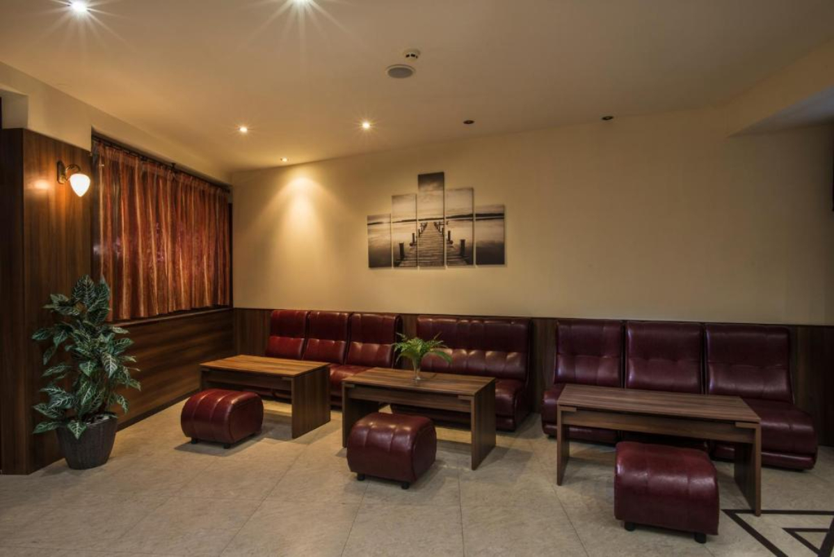 Hotel Lira lobi