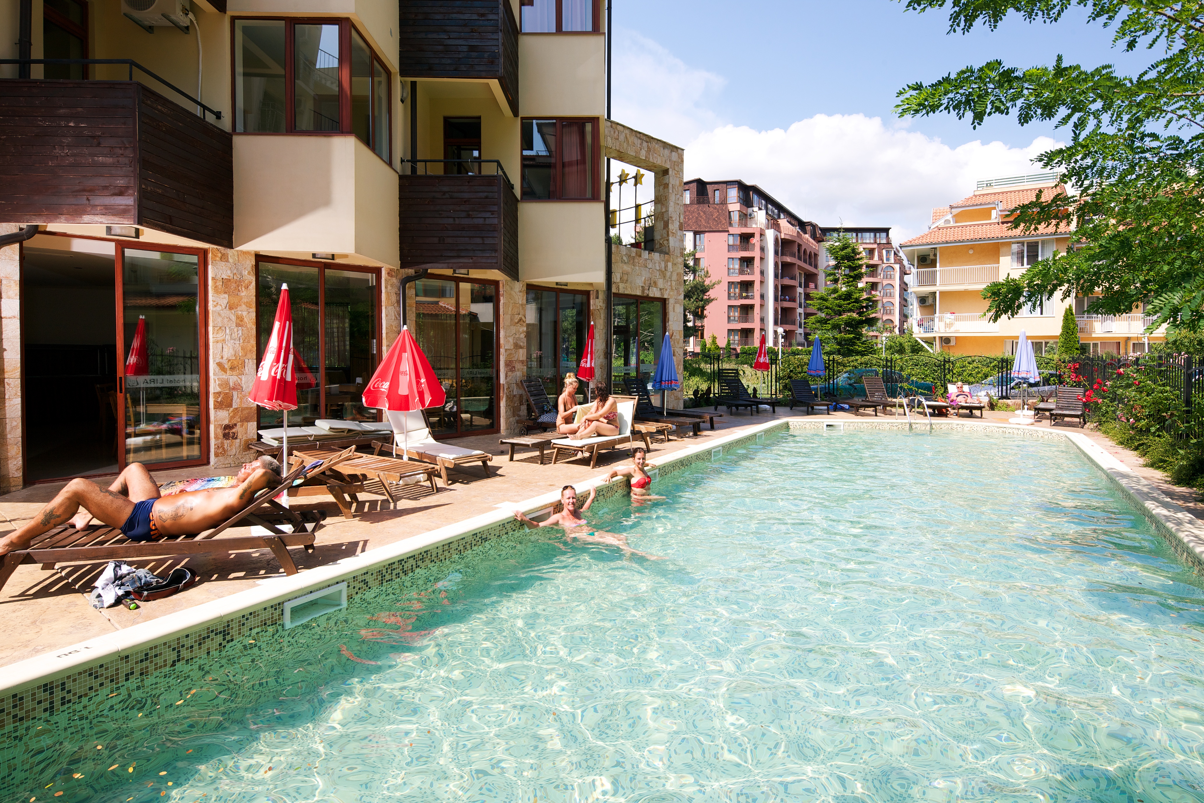 Hotel Lira bazen