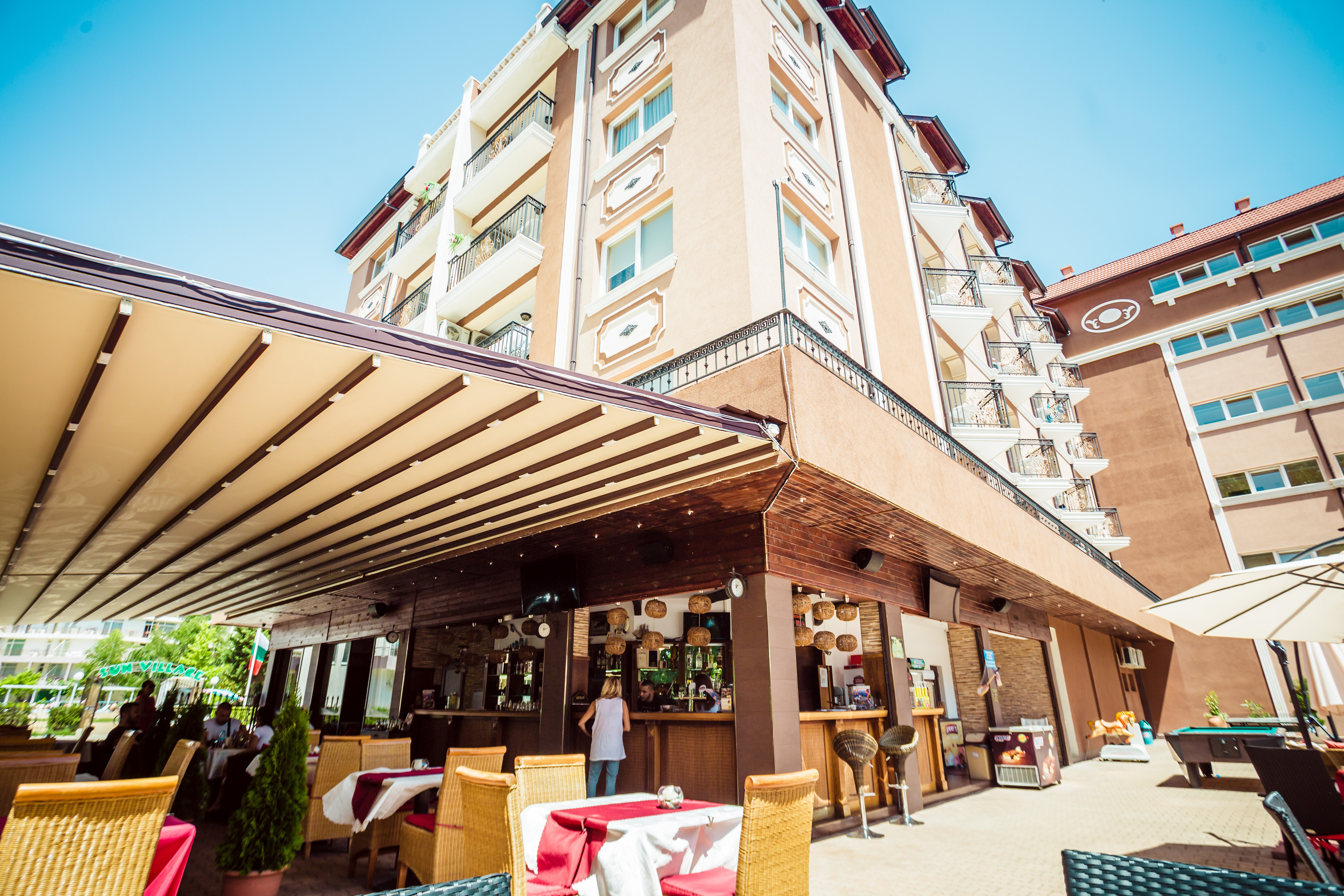 Hotel Bahami residence restoran