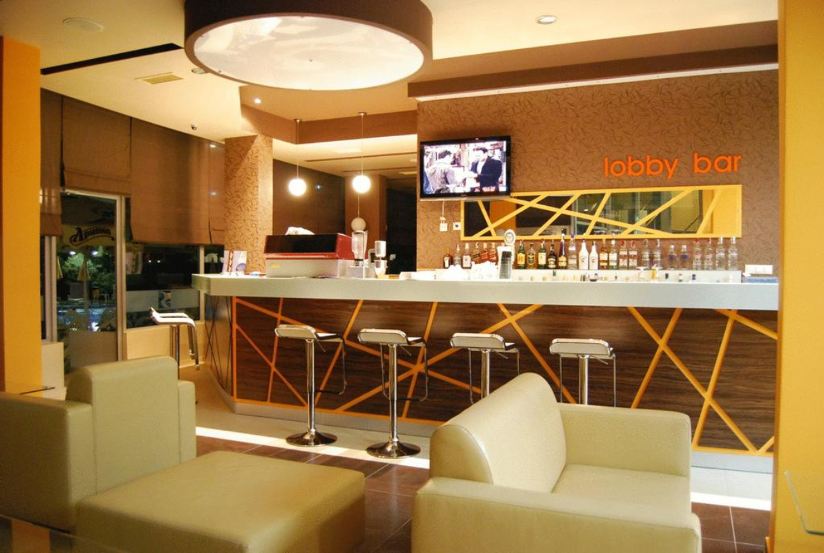 Hotel Regatta Palace lobi bar