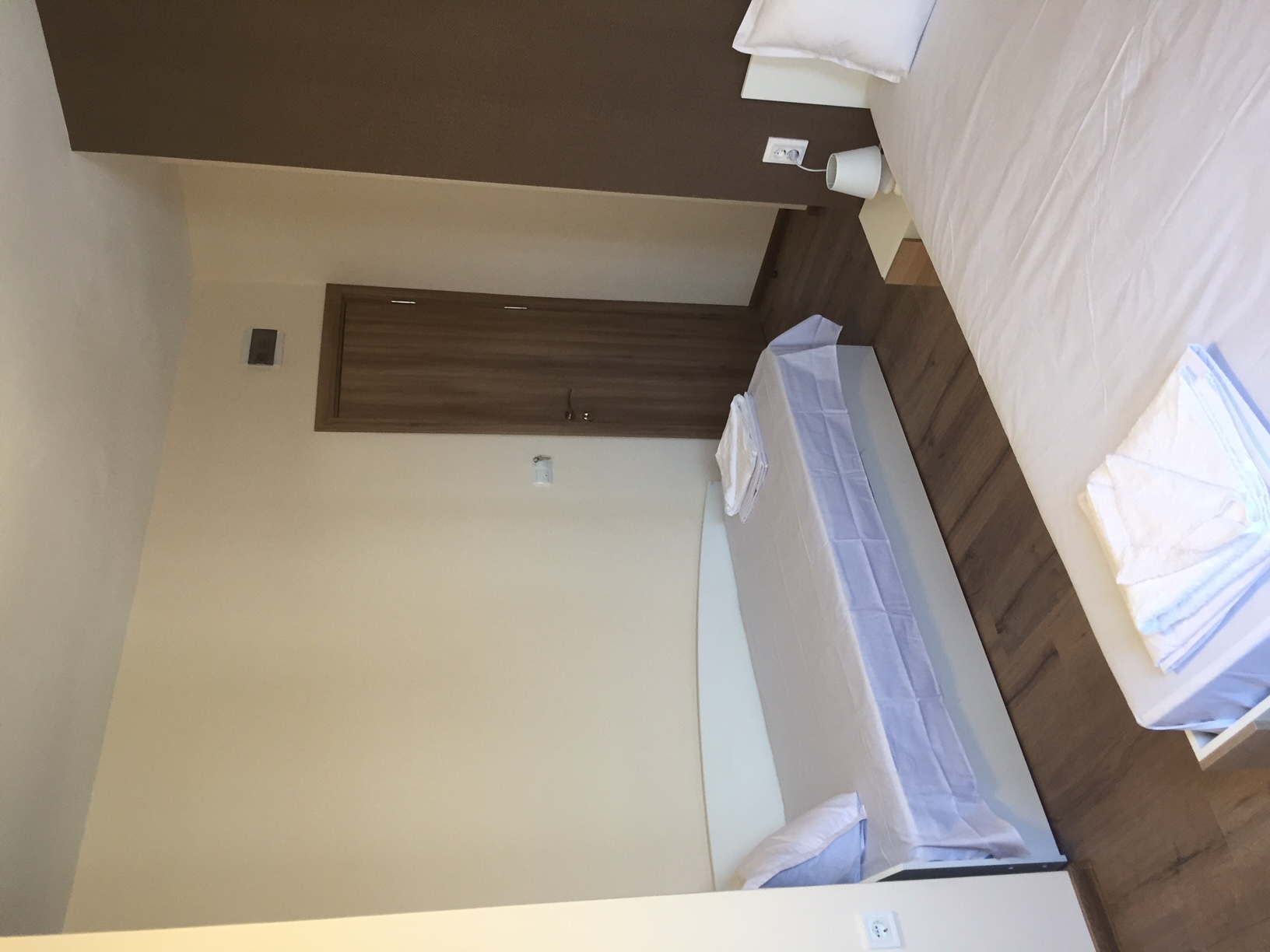 Family hotel Malibu soba