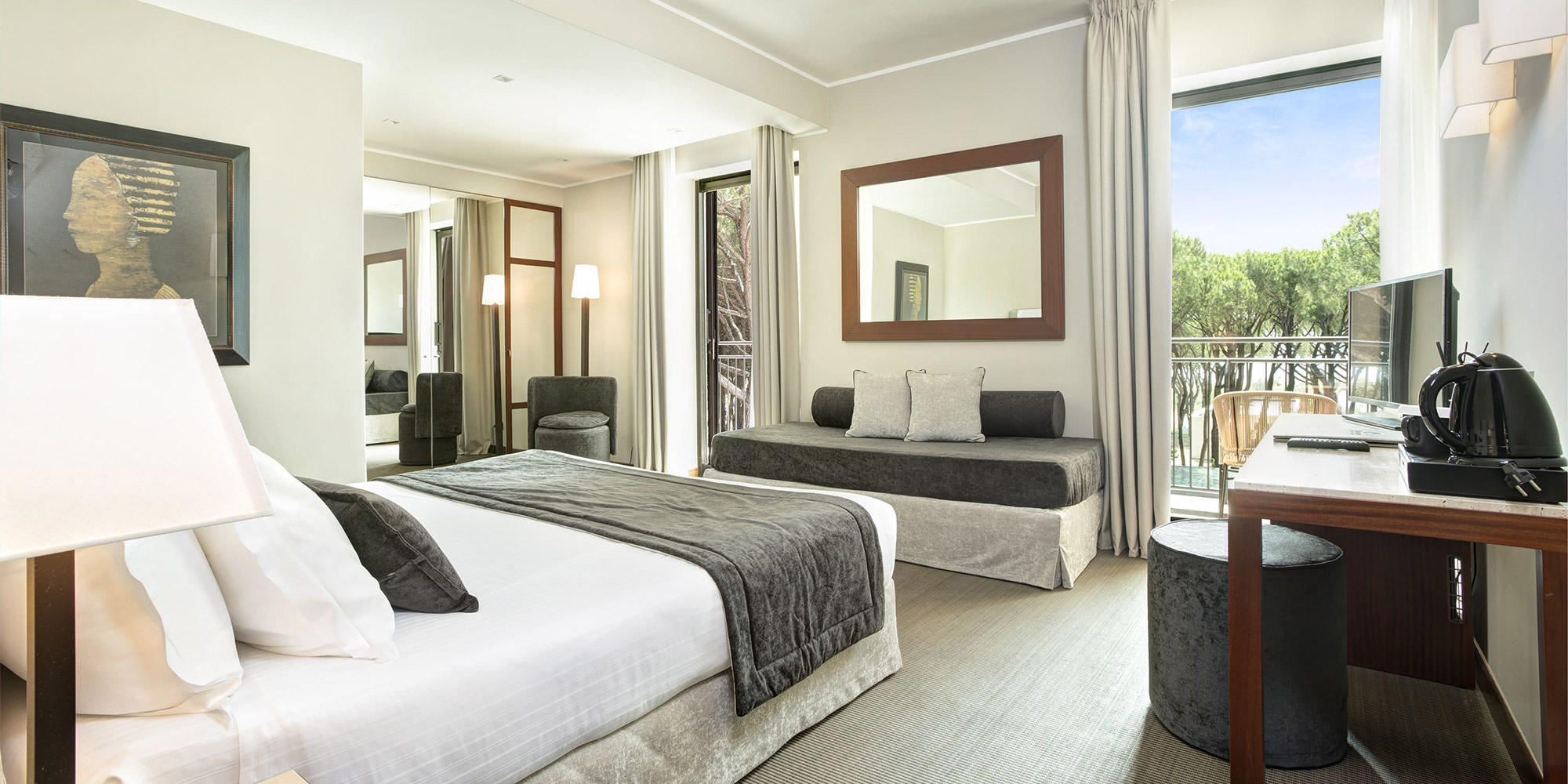 Bellevue Hotel & Resort-Mini suite.jpg