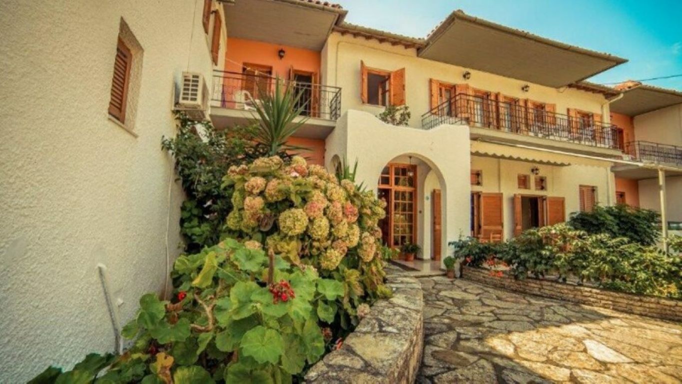Hotel Long Summer-Spoljasnji izgled.jpg