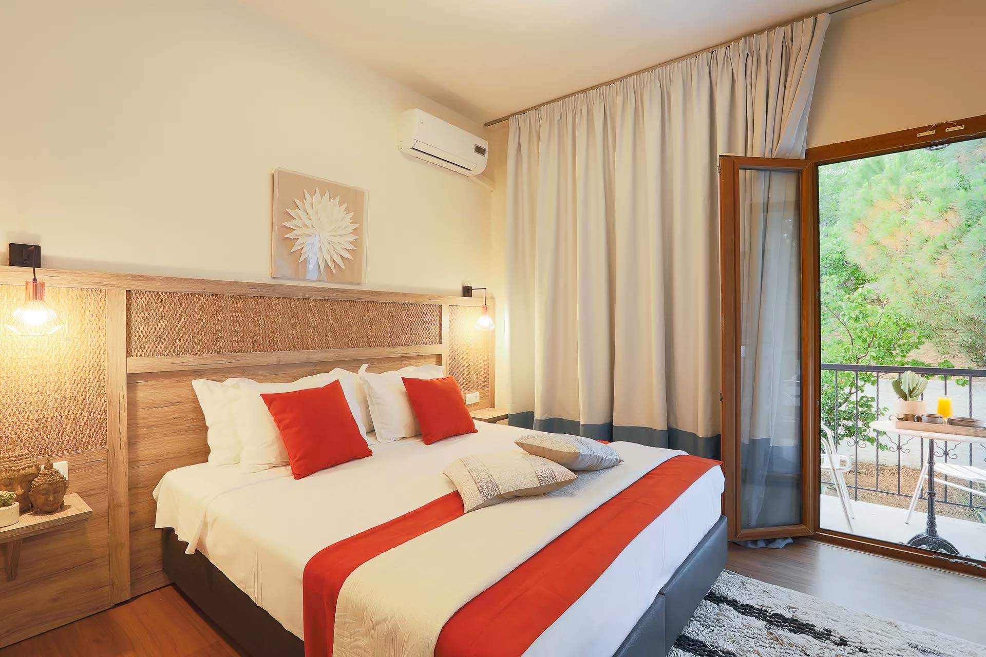 skiathos-avaton-hotel-bračni krevet-soba.jpg
