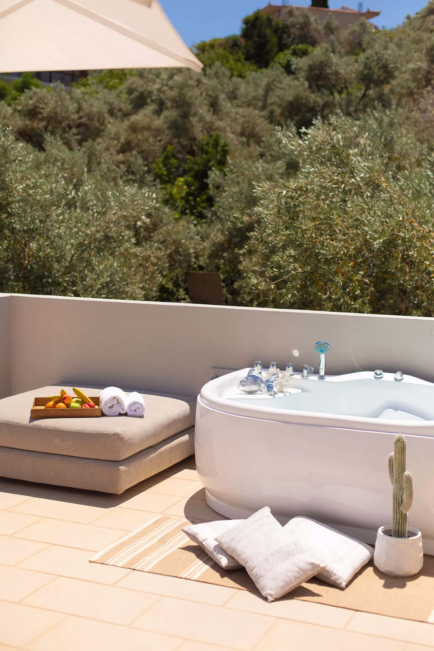 skiathos-avaton-hotel-đakuzi.jpg