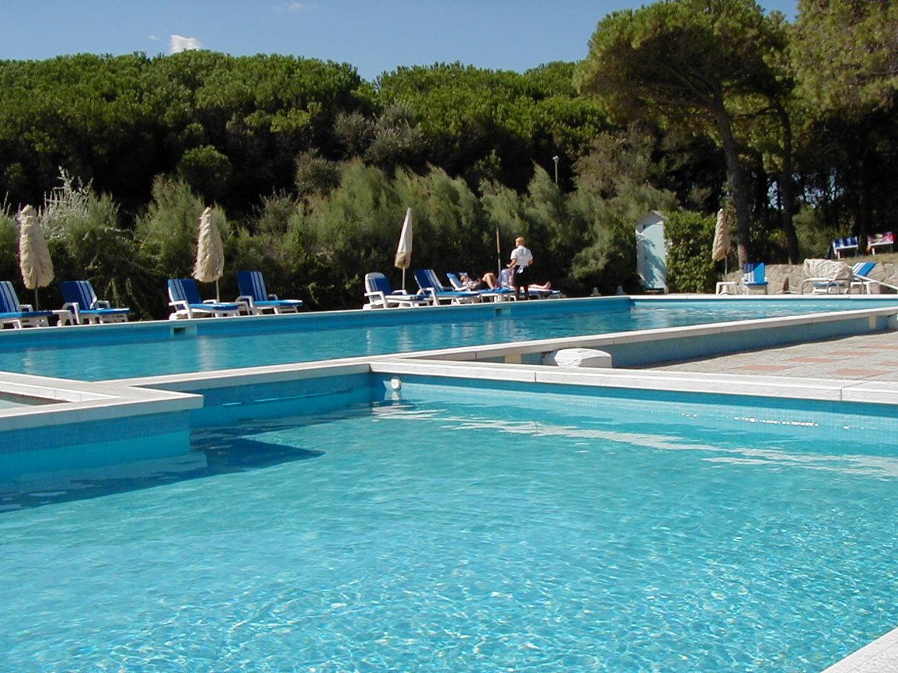 Beau Rivage Pineta Hotel-Deciji bazen.jpg