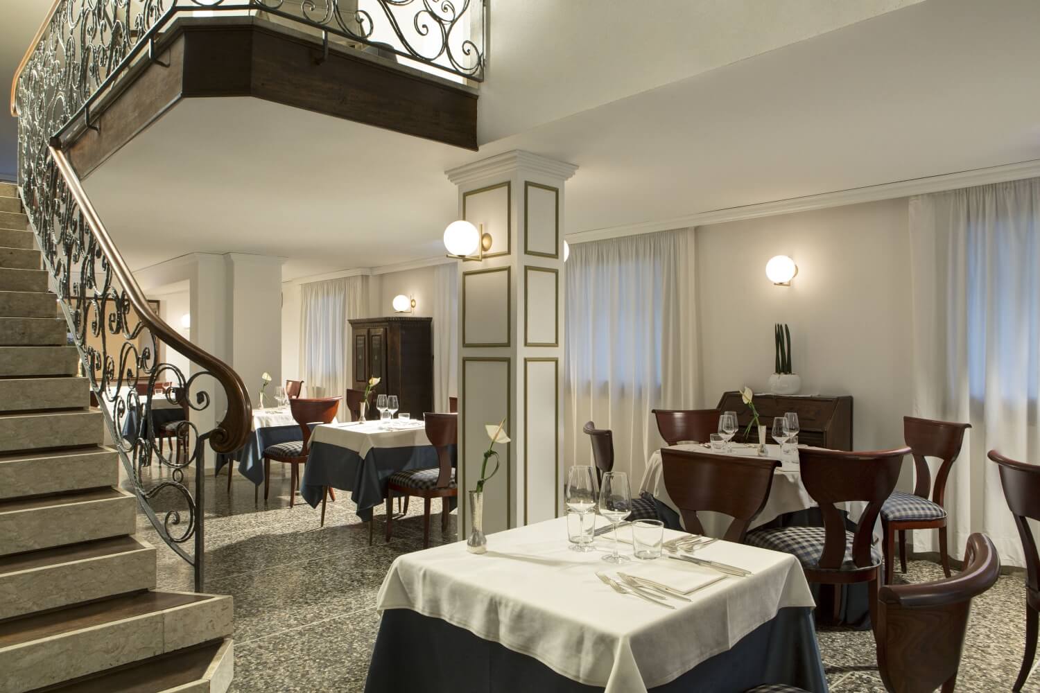 Hotel Byron Bellavista-Restoran.jpg