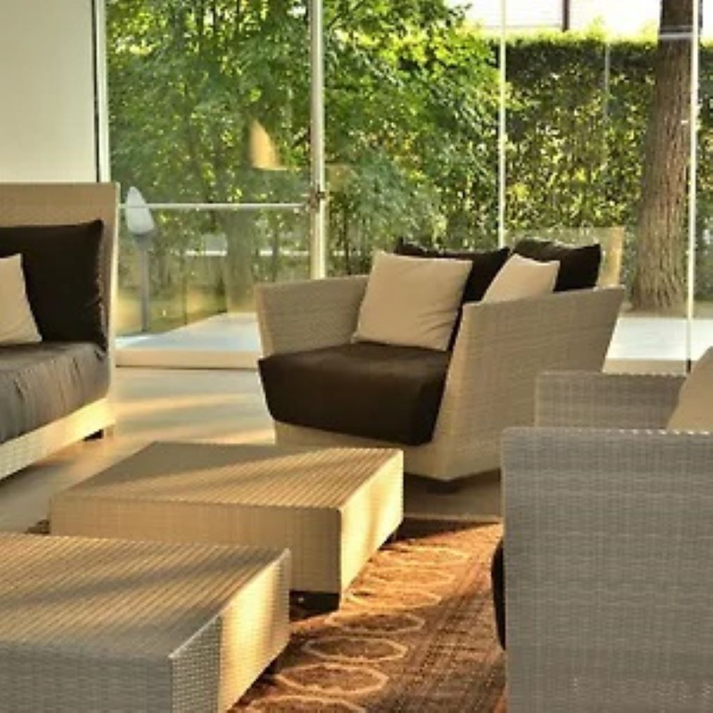 Park Hotel Ermitage-Lobby.jpg