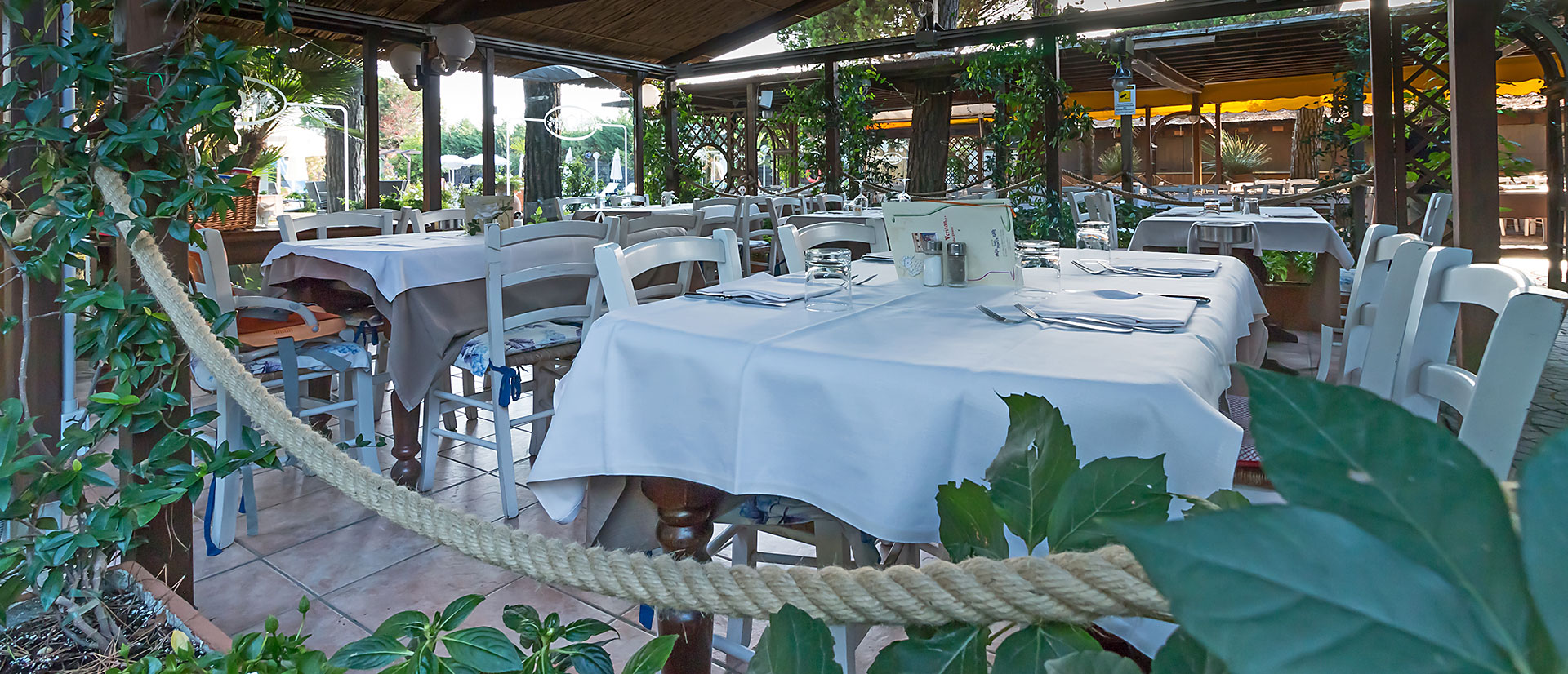 Vina del Mar Pineta Hotel-Restoran.jpg