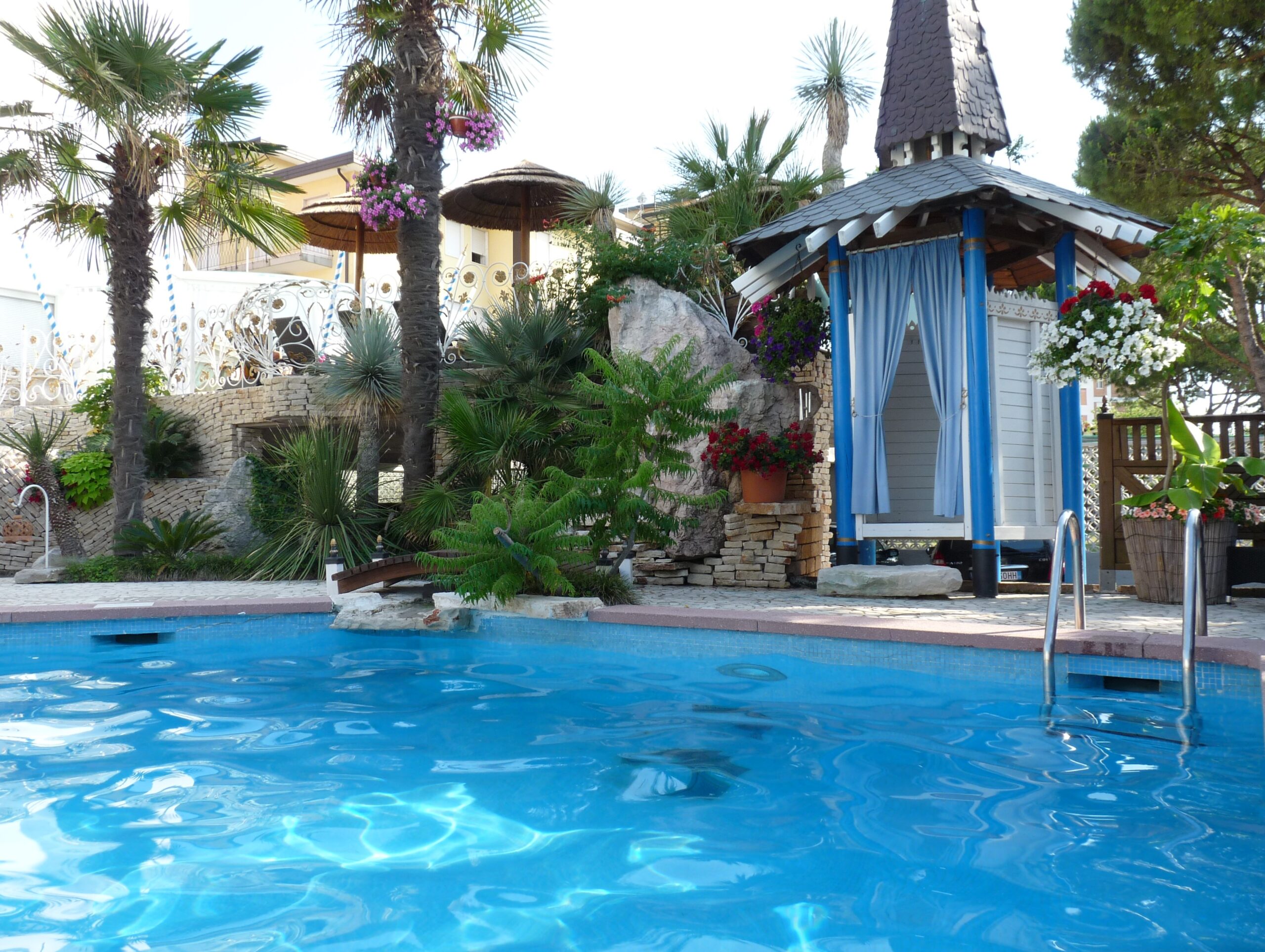 Milton Boutique Hotel-Bazen.jpg