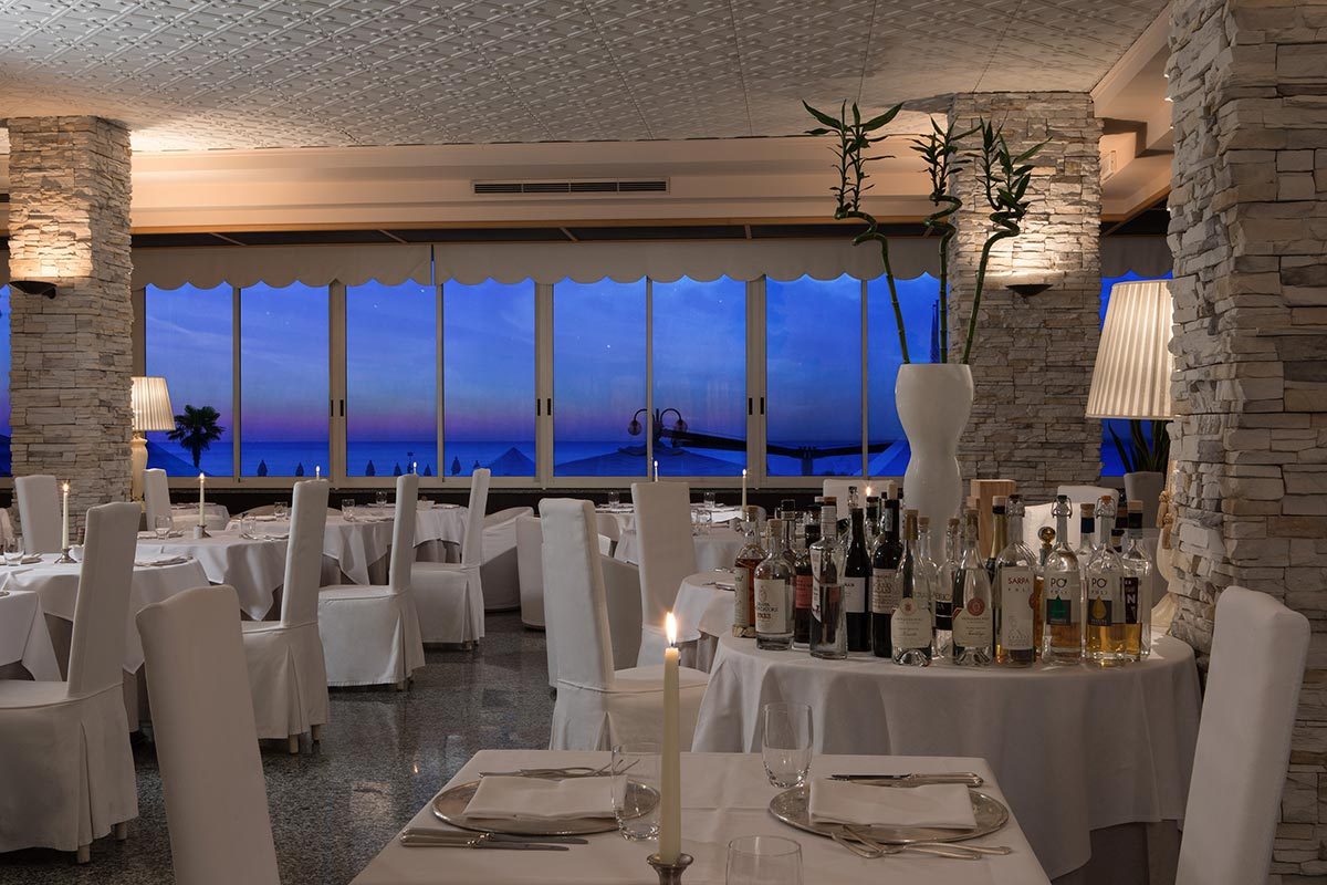 Park Hotel Brasilia-Restoran.jpg