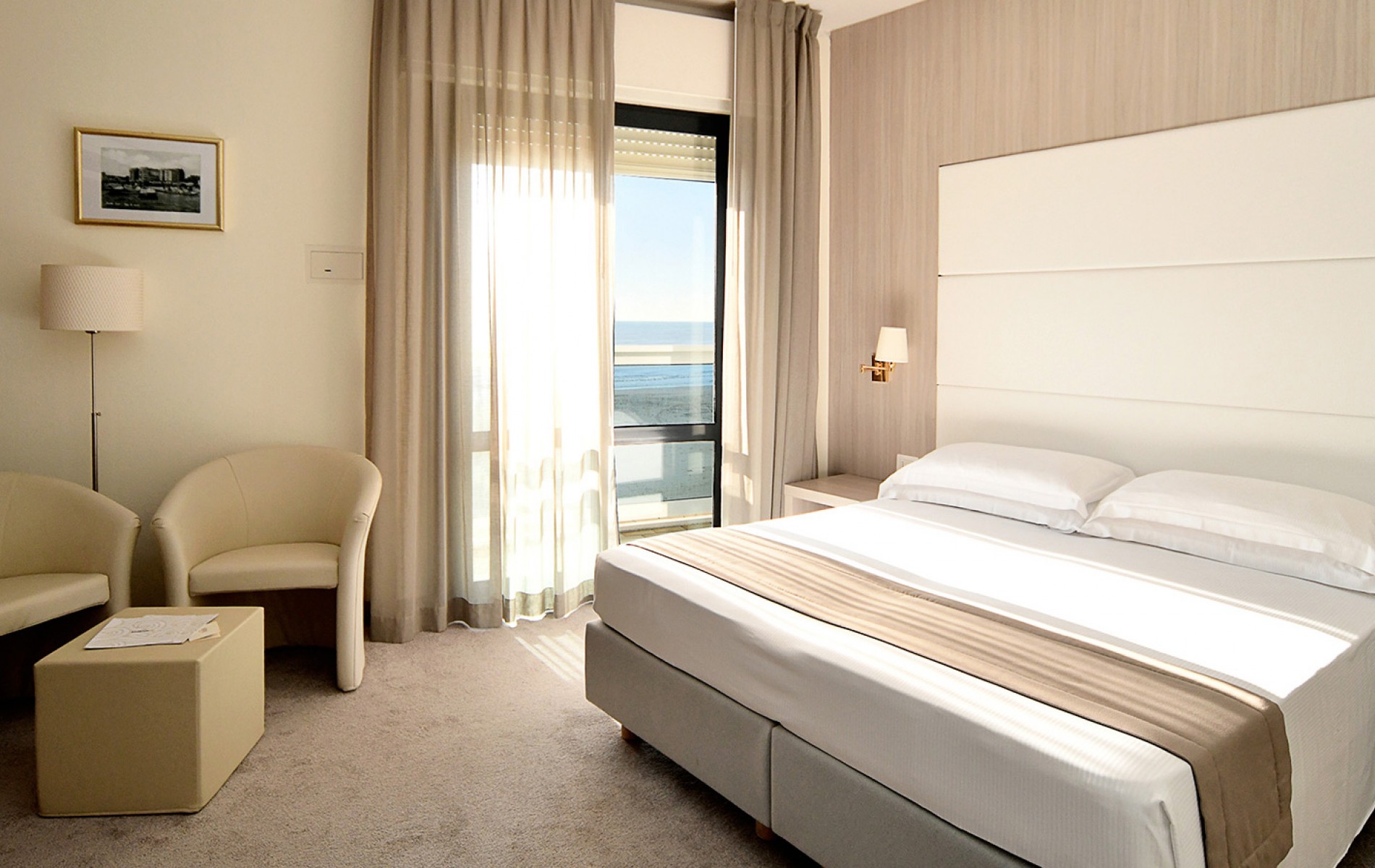 Hotel Atlantico-Junior suite.jpg
