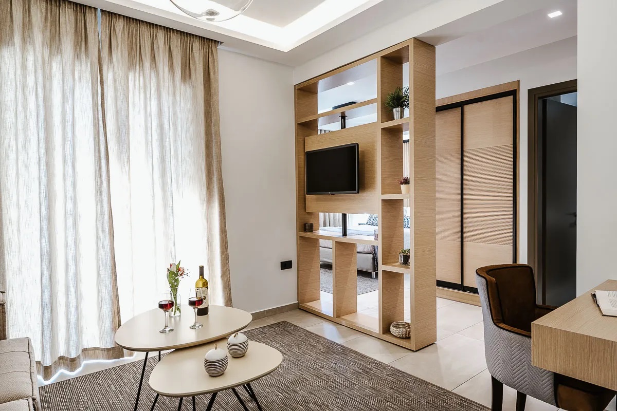 Andrews Studios Nafplio-Deluxe suite.jpg