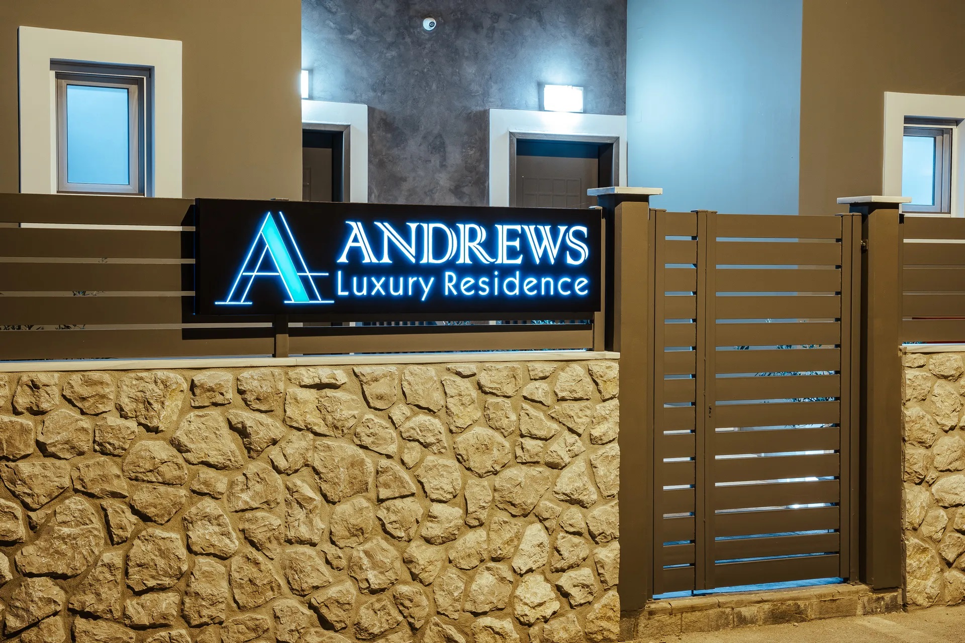 Andrews Studios Nafplio-Ulaz u hotel.jpg