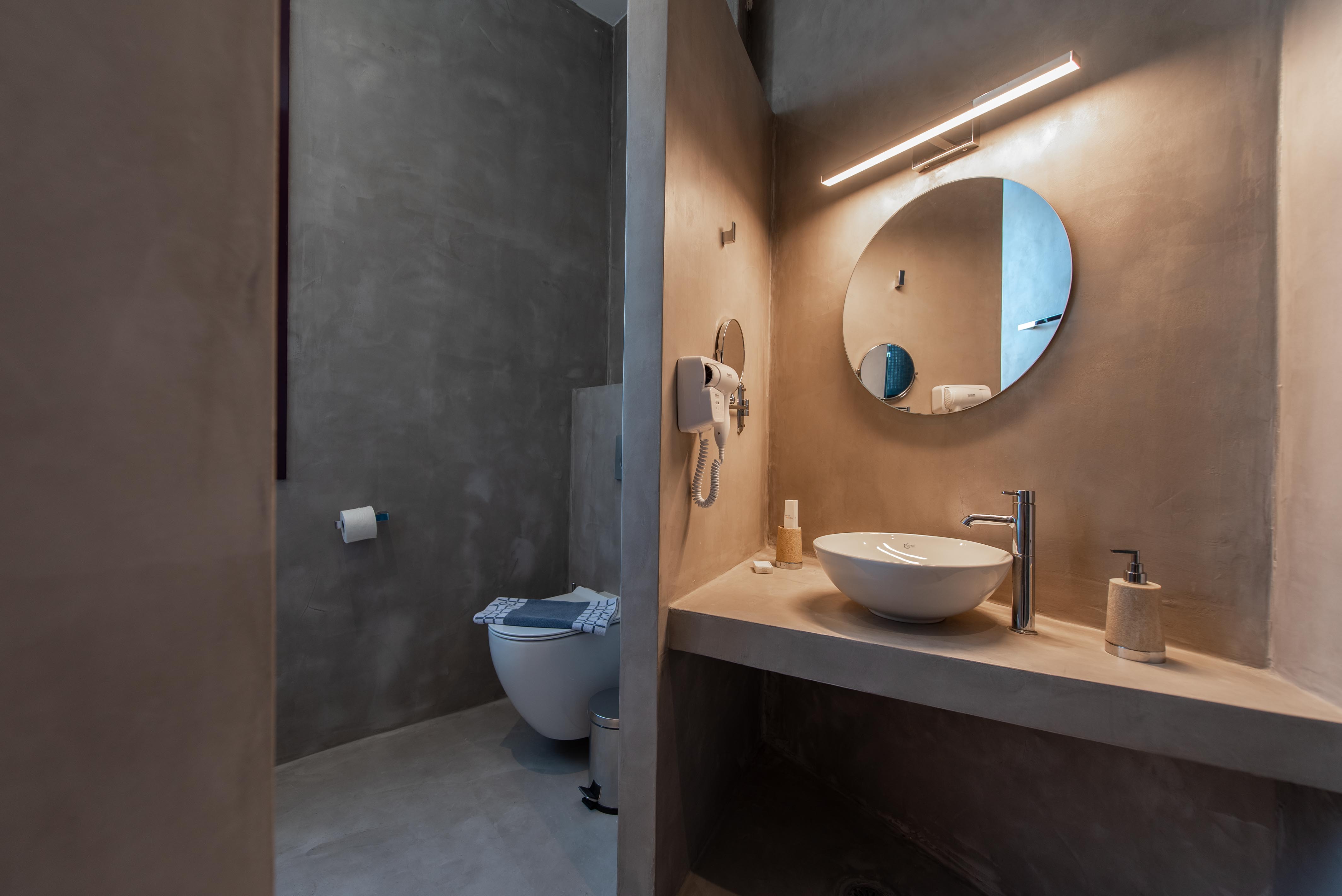 Avra Nafpliou Hotel kupatilo.jpg