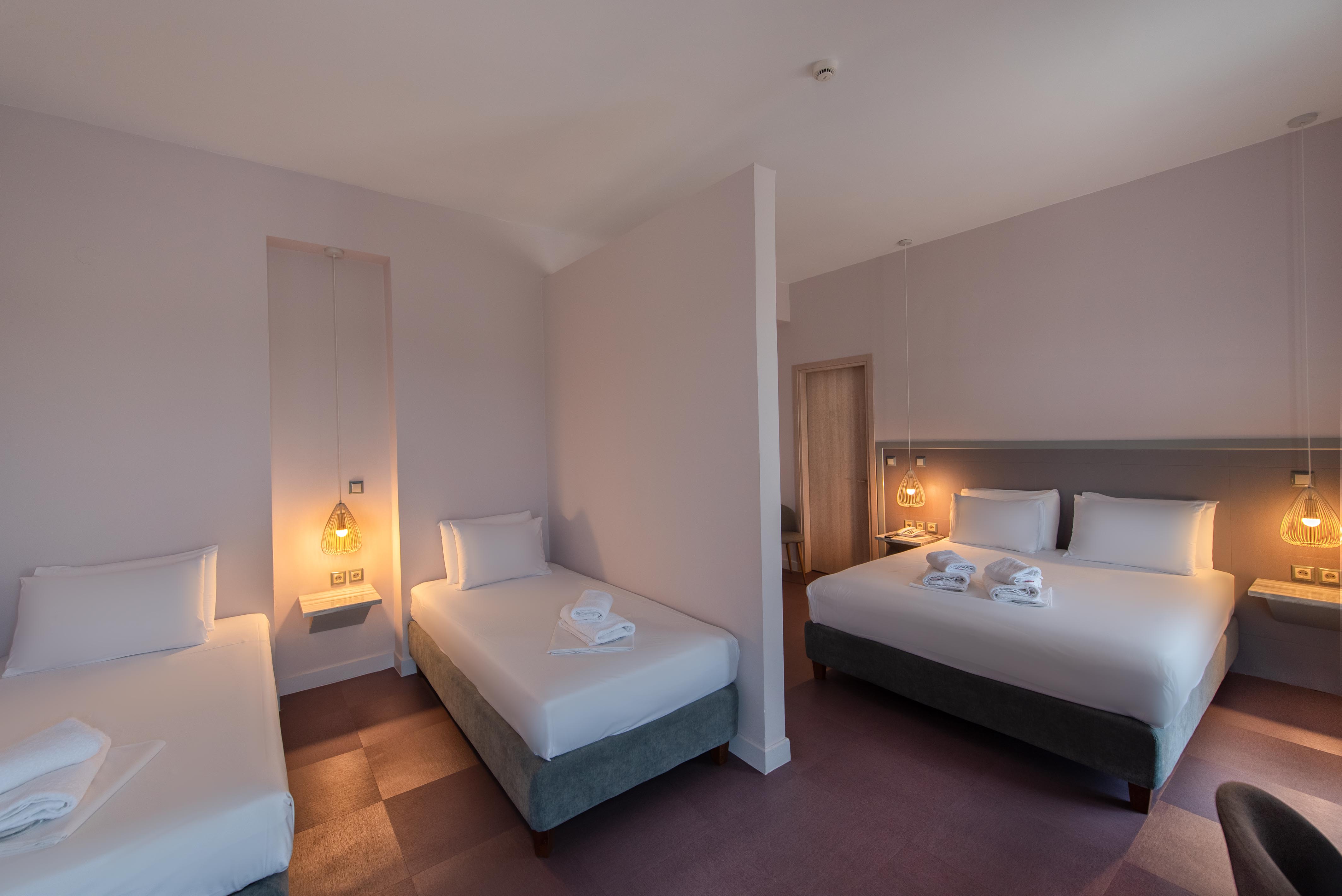 Avra Nafpliou Hotel porodična soba.jpg
