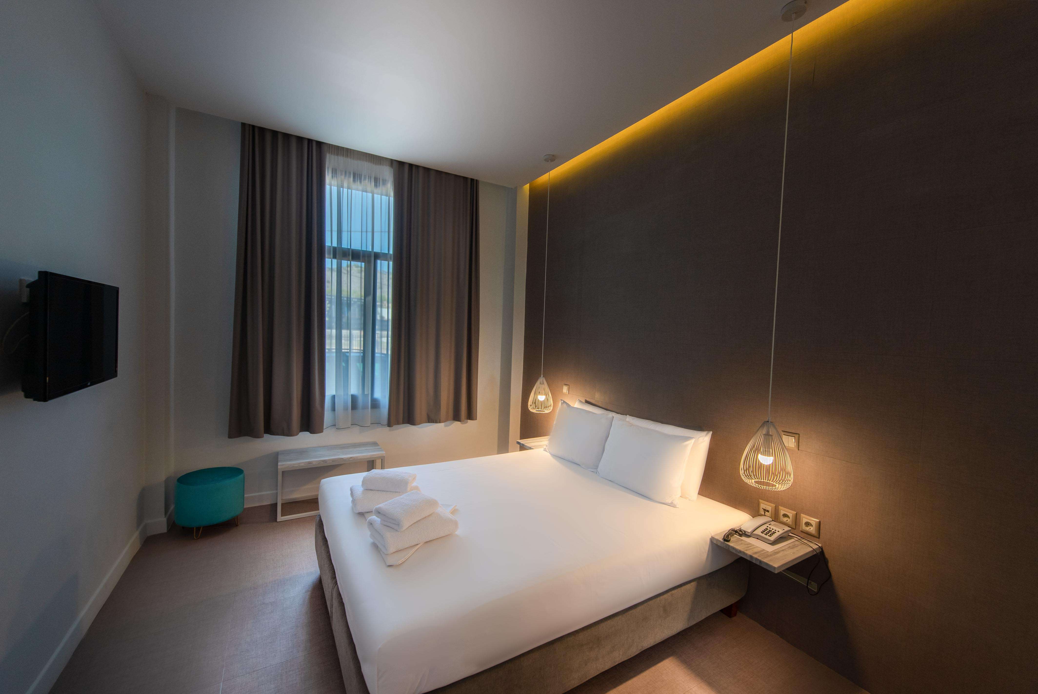 Avra Nafpliou Hotel soba za osobe sa invaliditetom.jpg